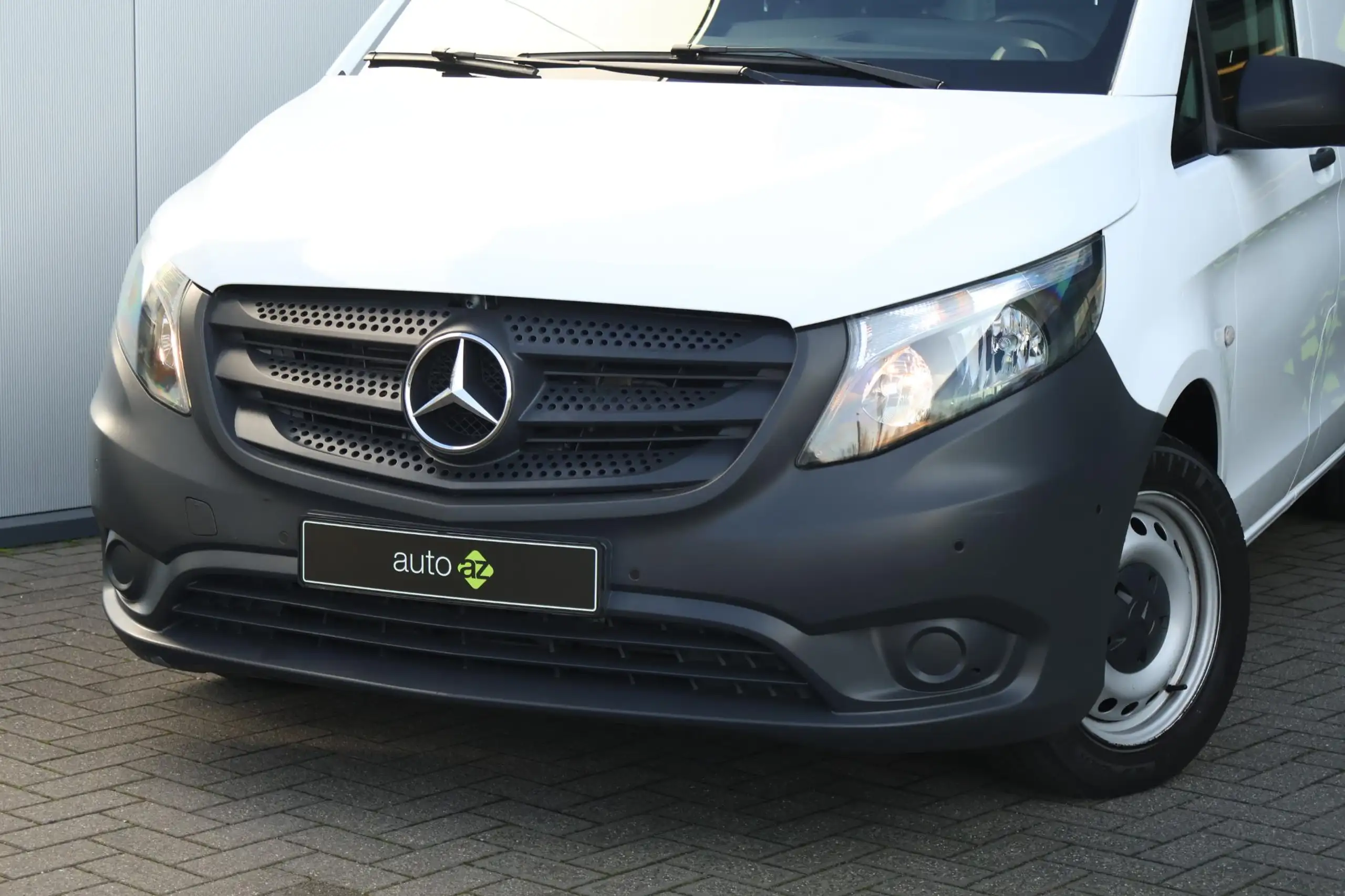 Mercedes-Benz - Vito