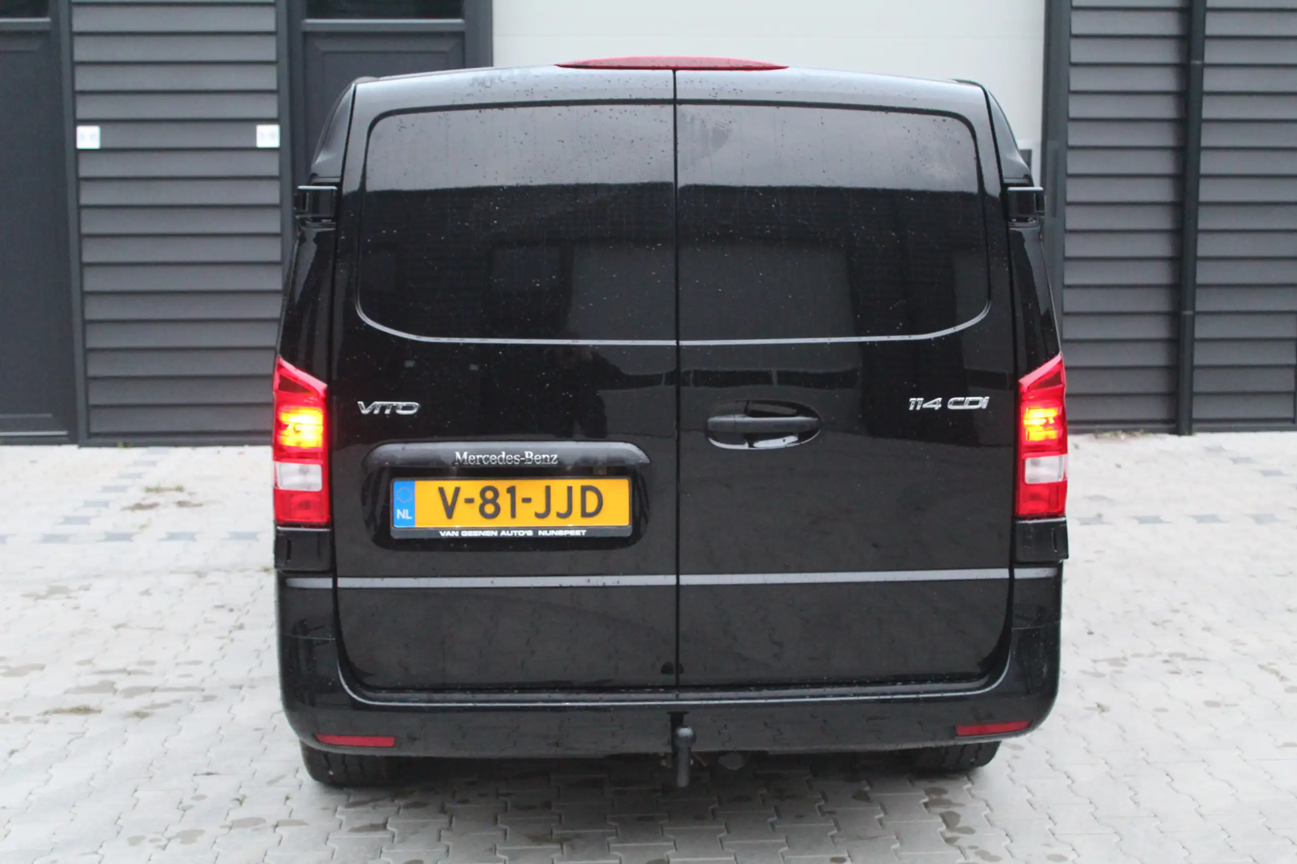 Mercedes-Benz - Vito