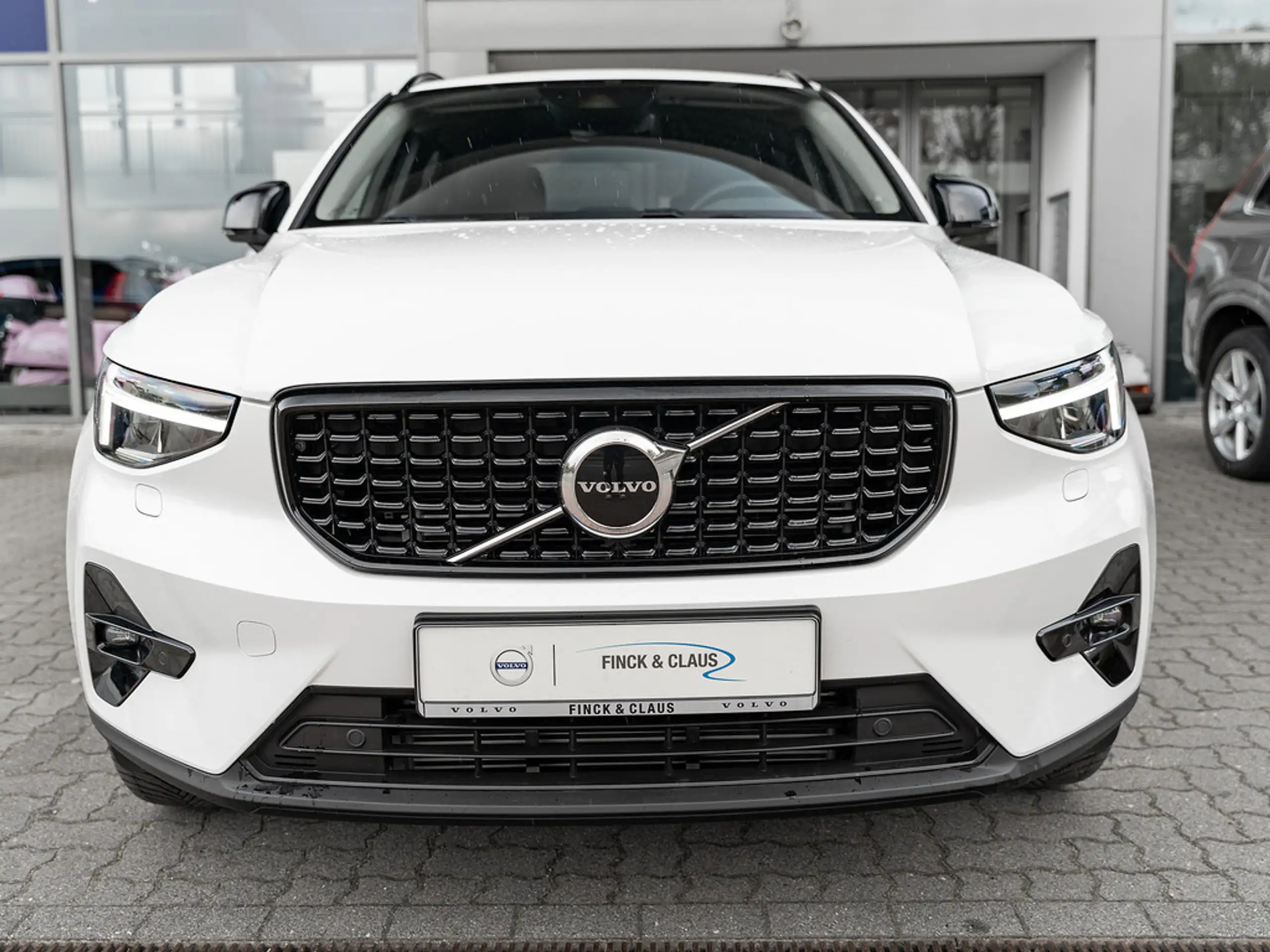 Volvo - XC40