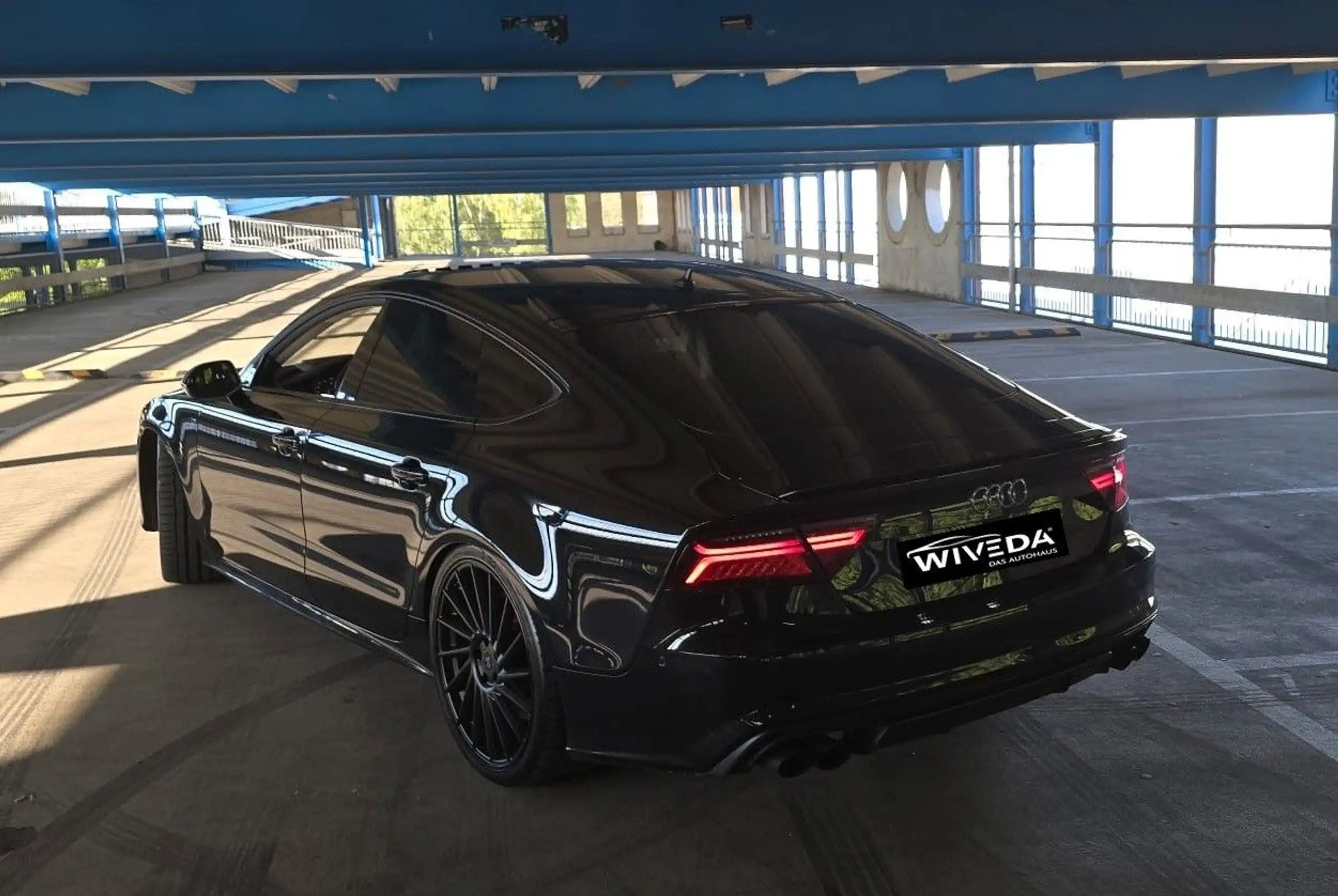 Audi - S7