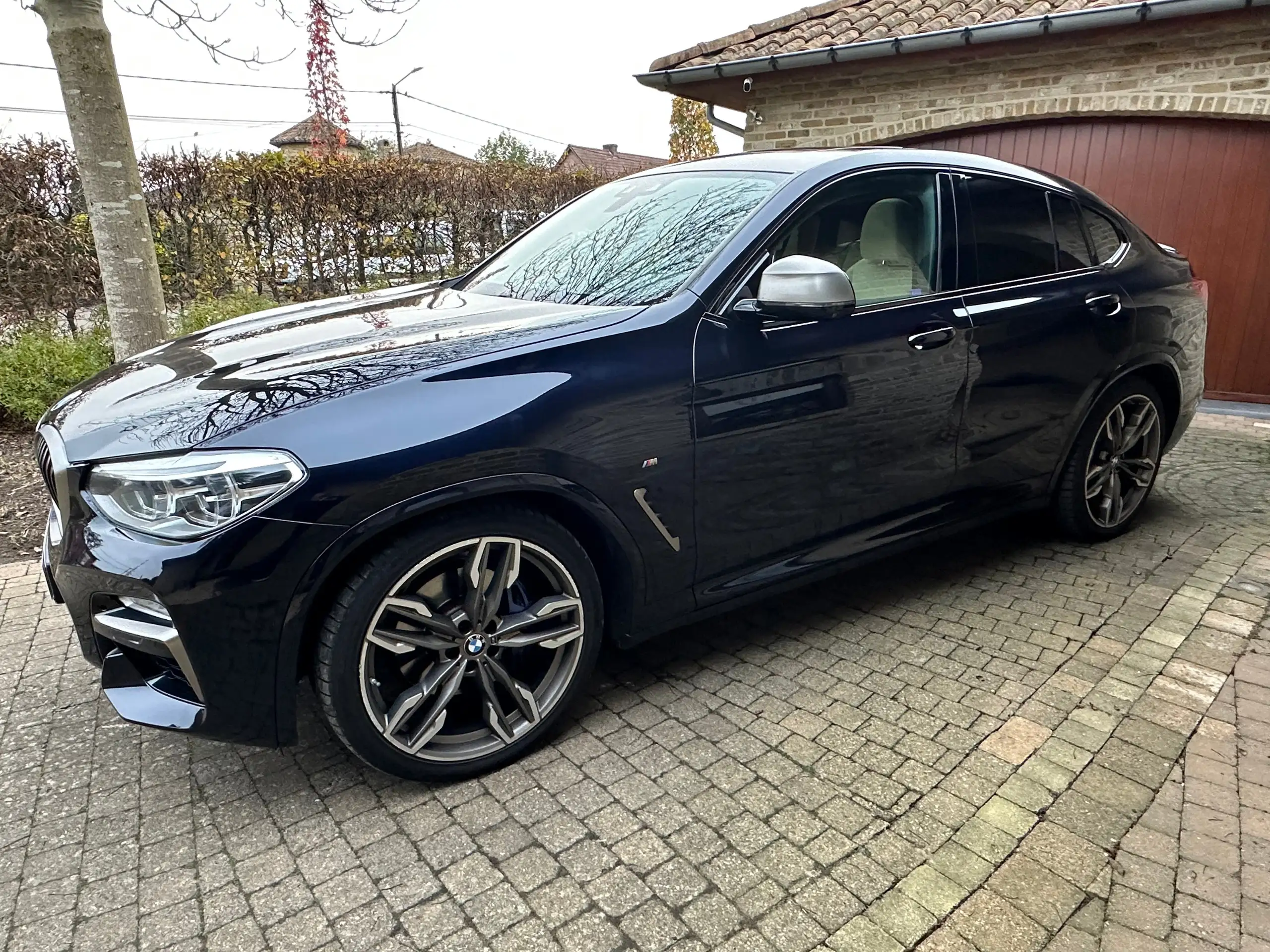 BMW - X4 M