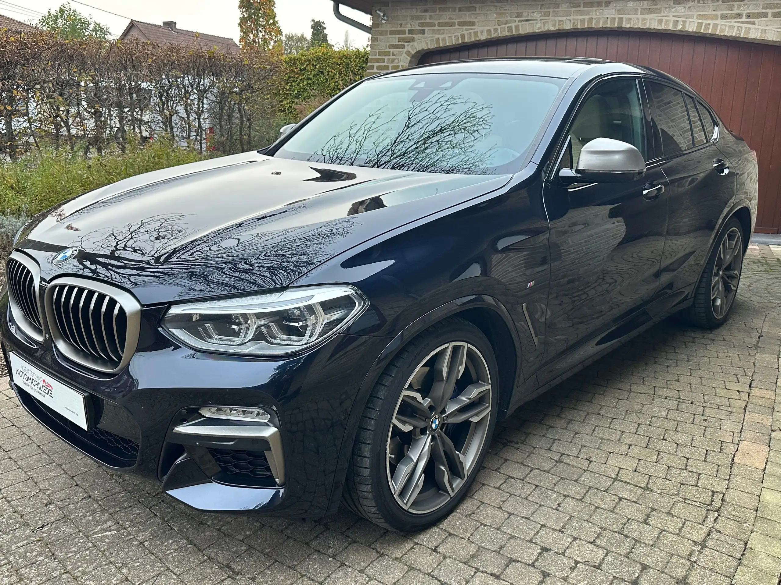 BMW - X4 M