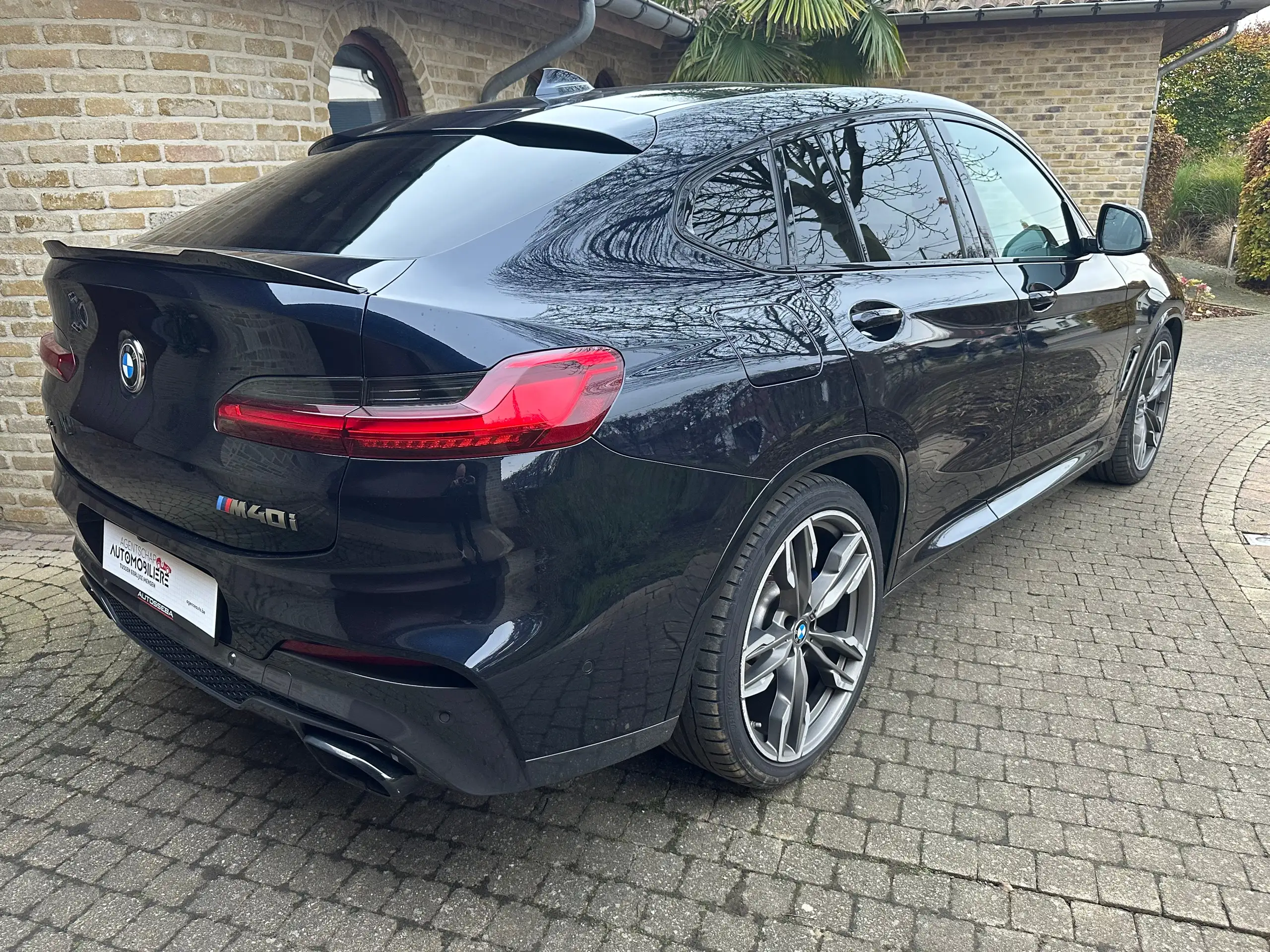 BMW - X4 M