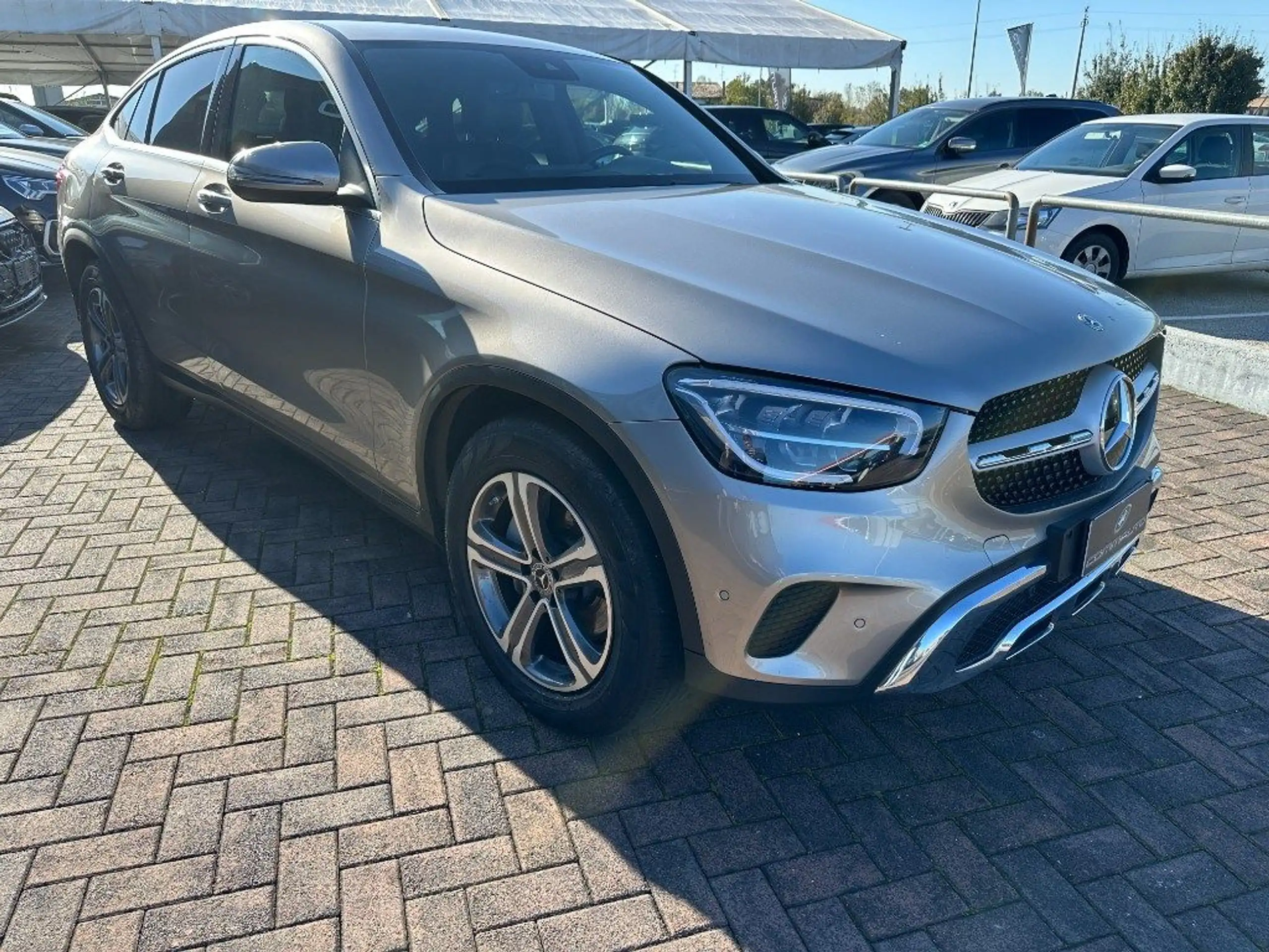 Mercedes-Benz - GLC 200