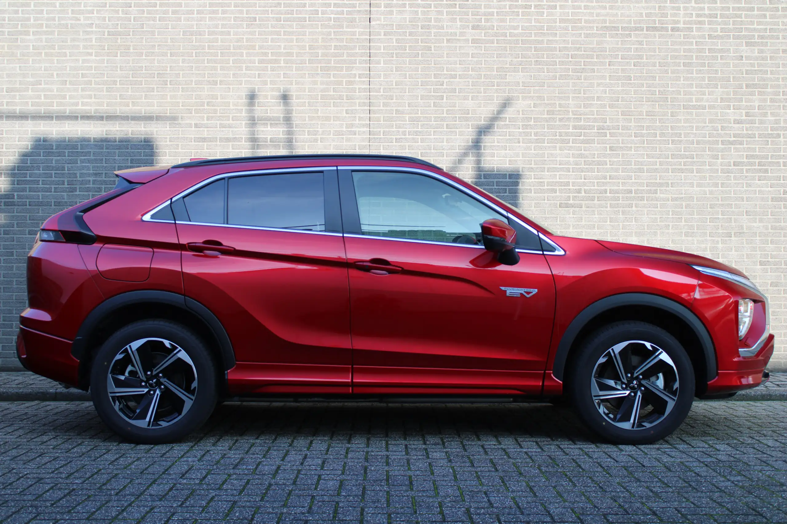 Mitsubishi - Eclipse Cross