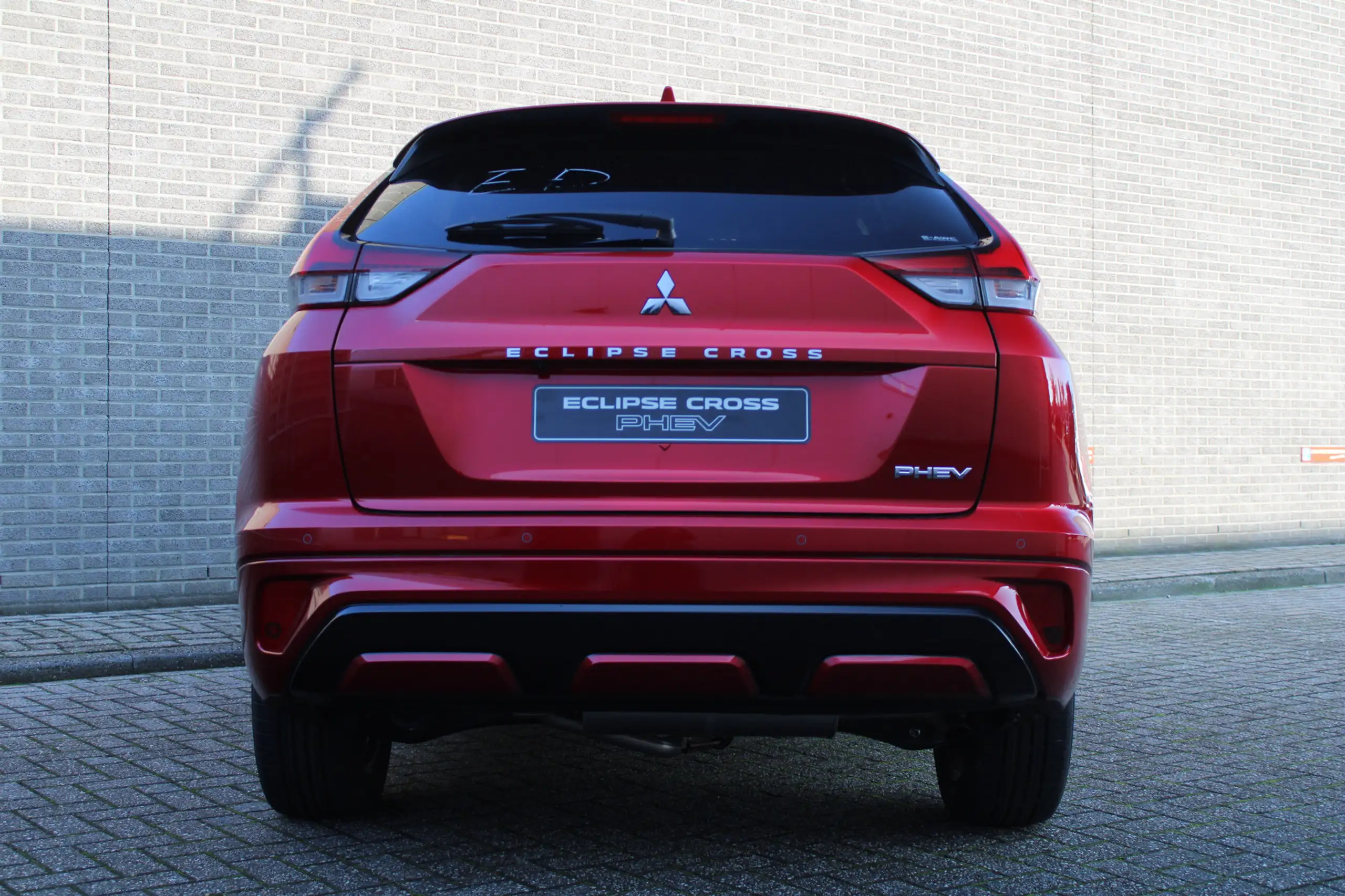 Mitsubishi - Eclipse Cross