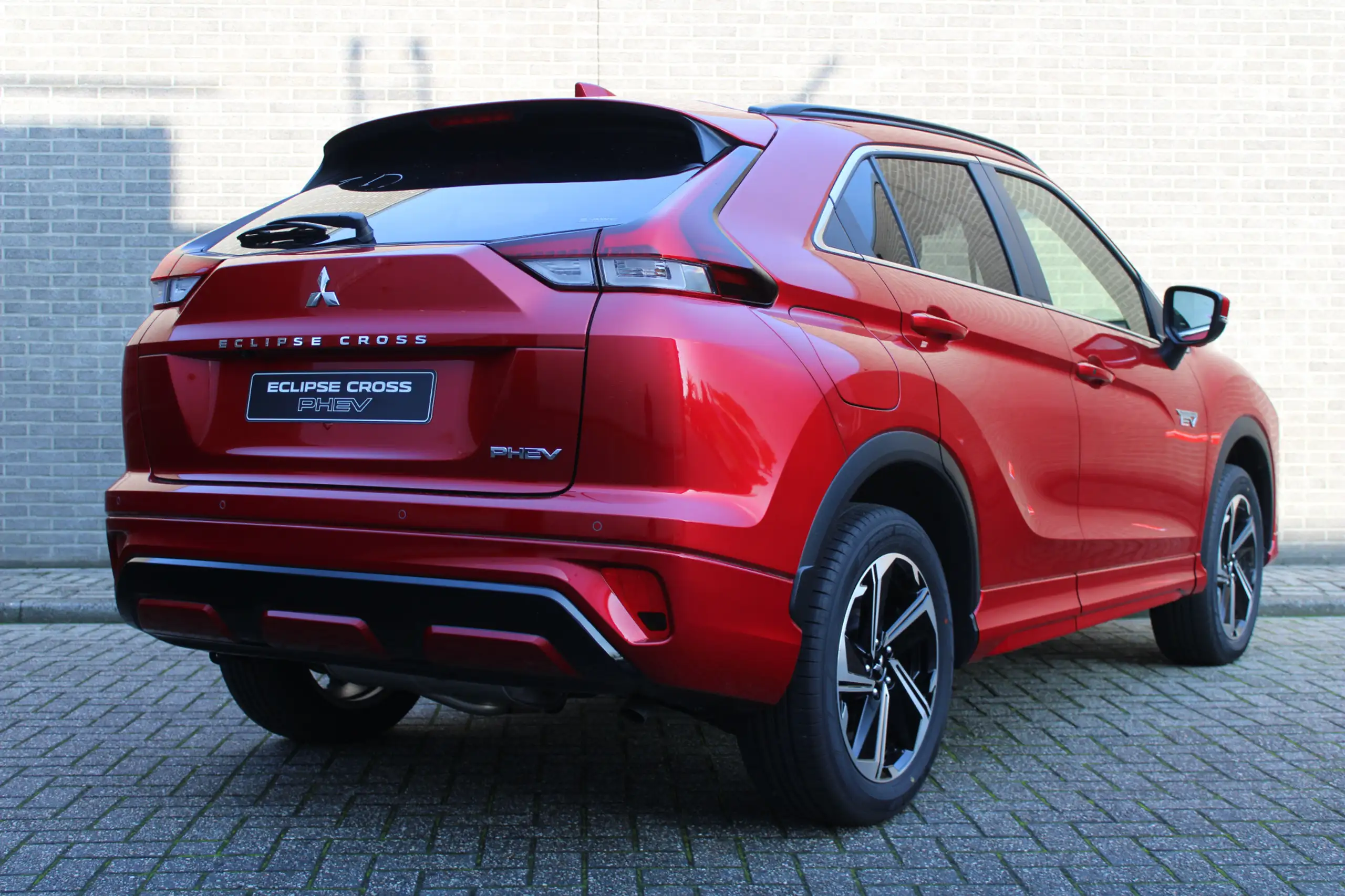 Mitsubishi - Eclipse Cross