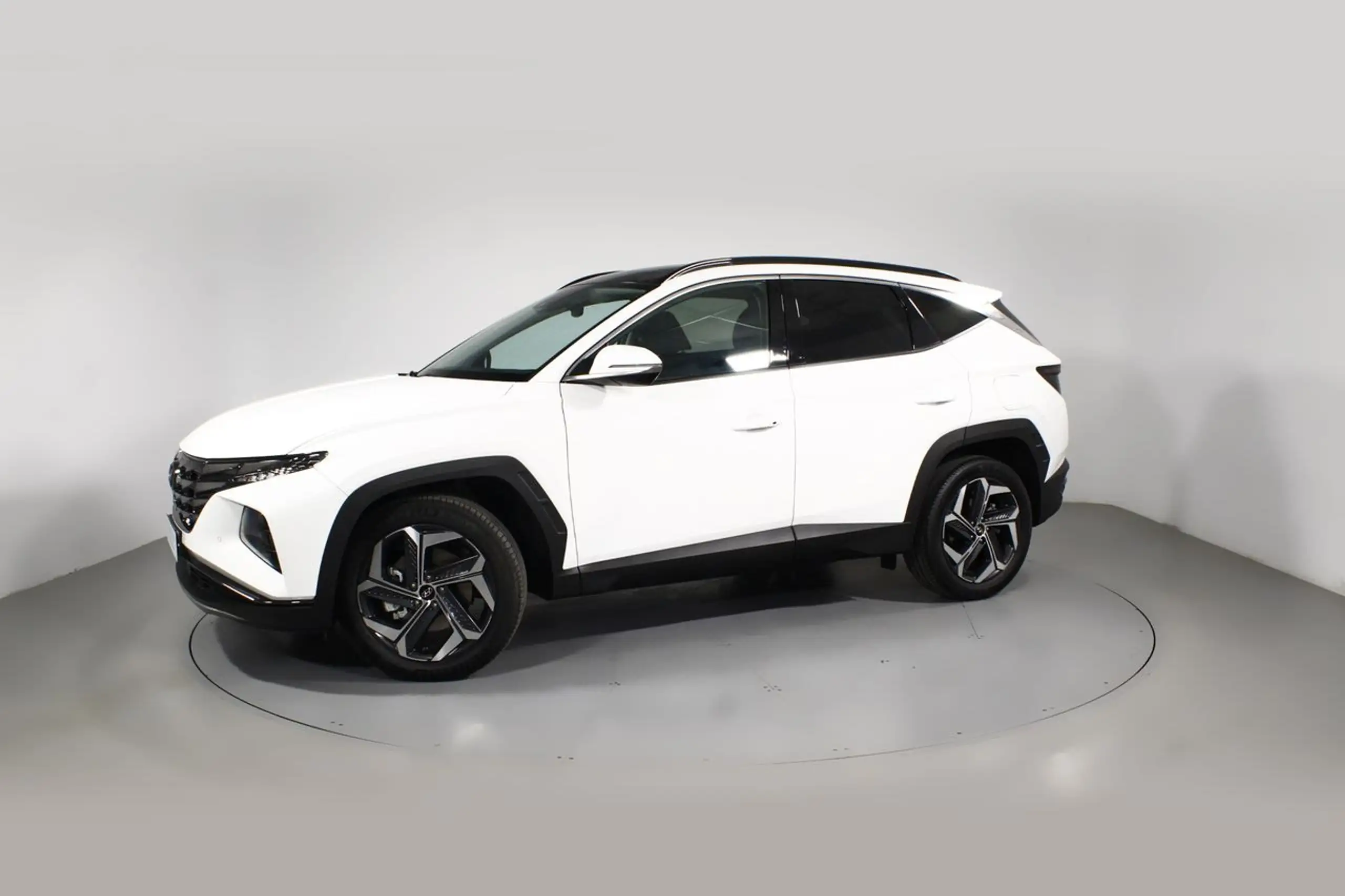 Hyundai - TUCSON