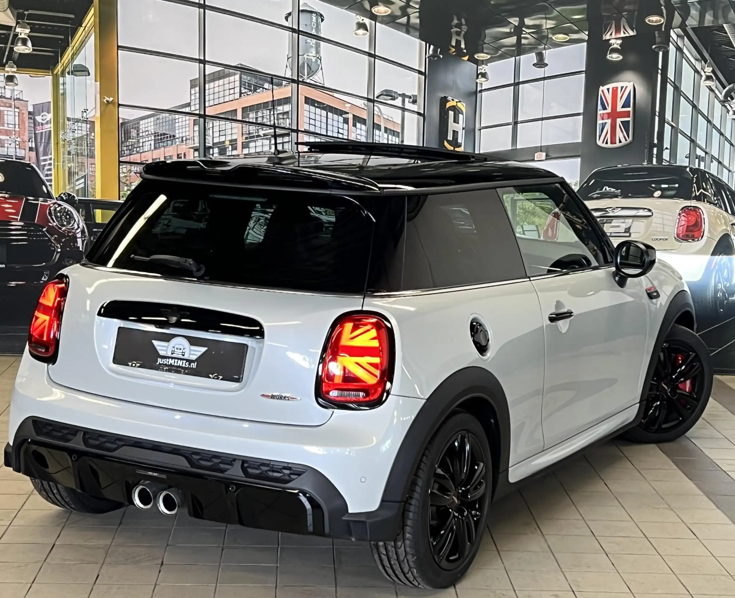 MINI - John Cooper Works