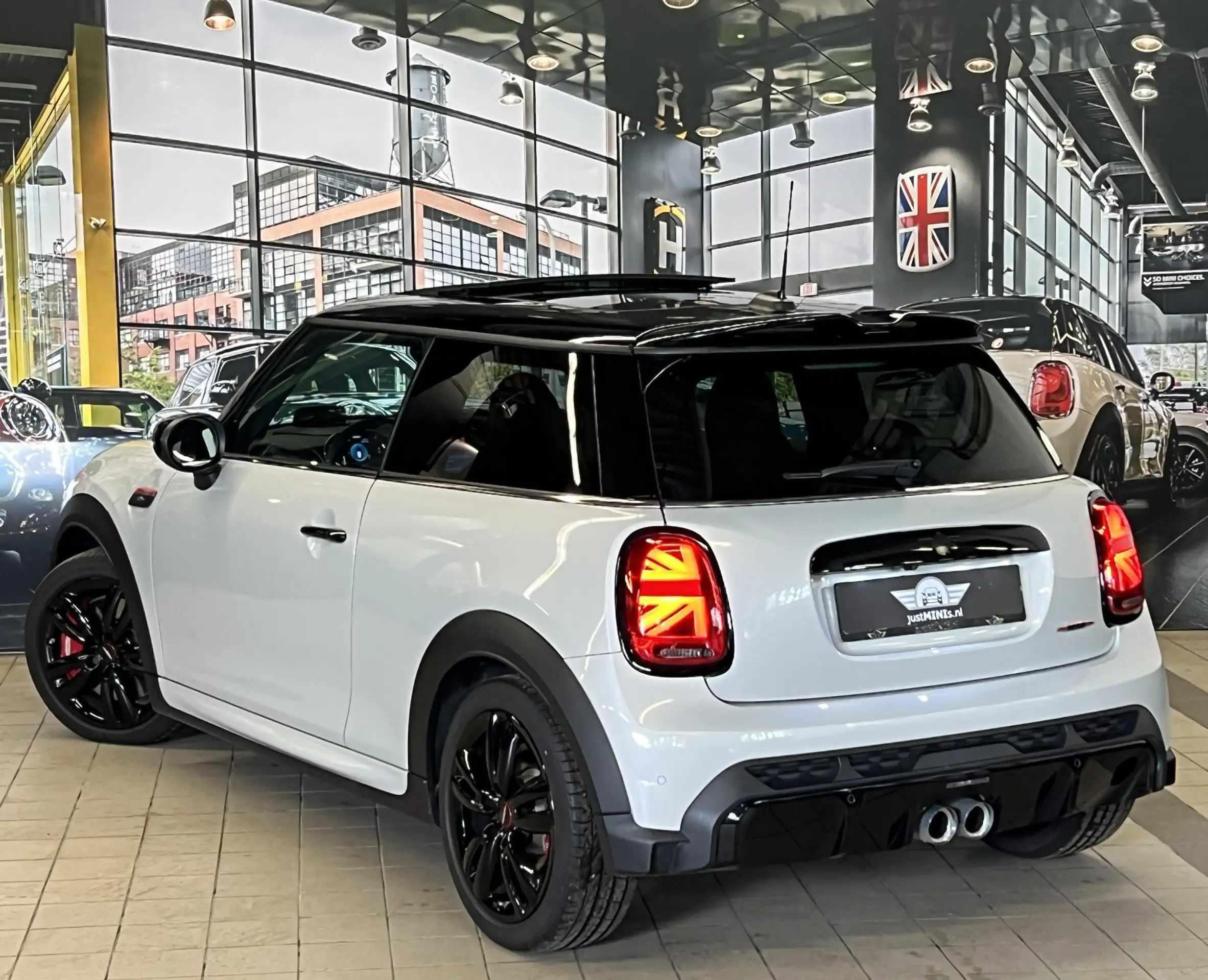 MINI - John Cooper Works