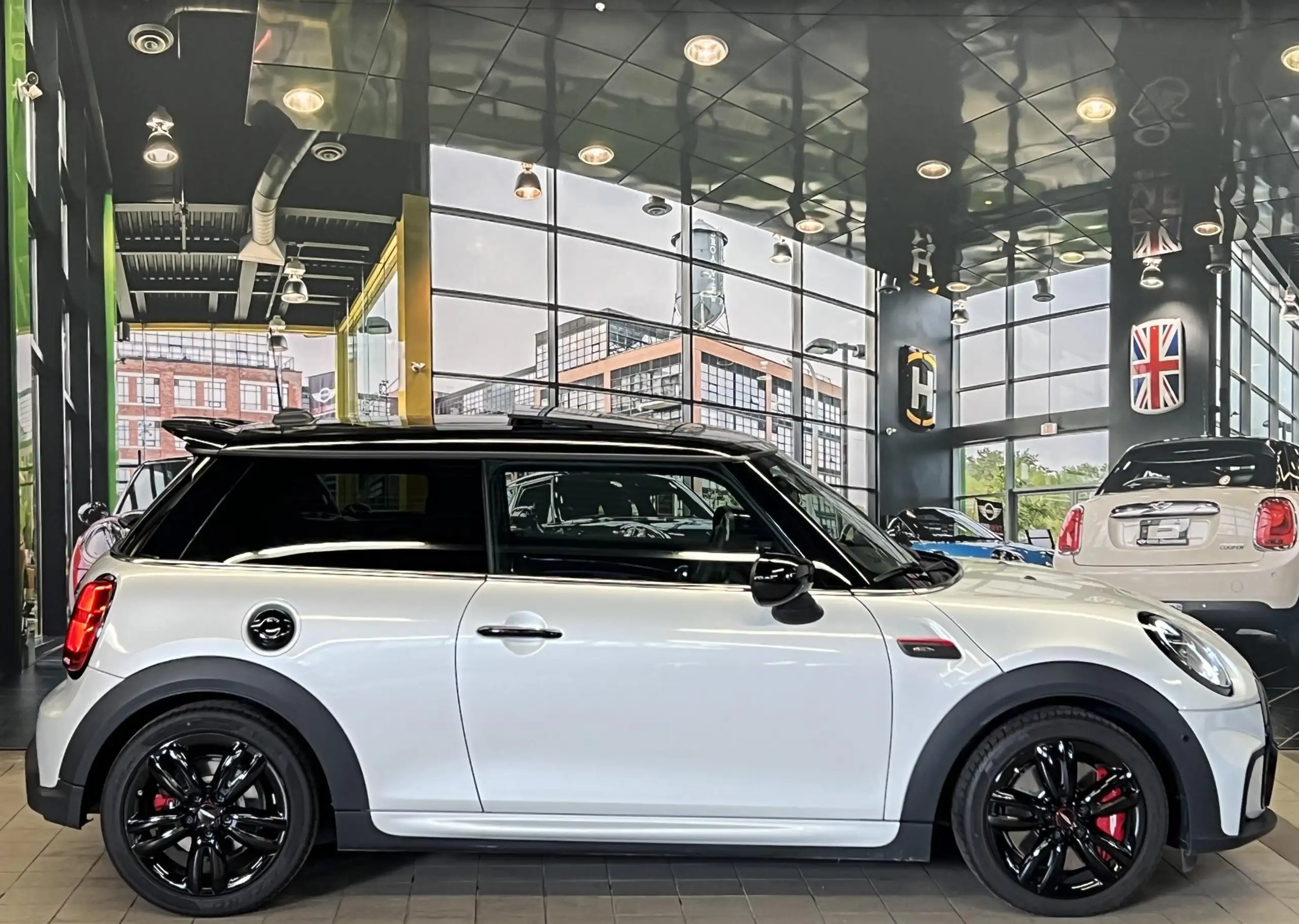 MINI - John Cooper Works