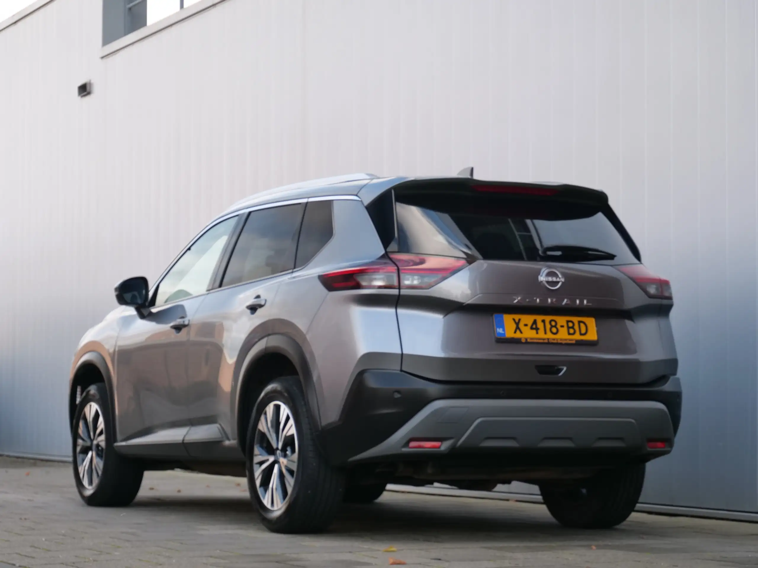 Nissan - X-Trail