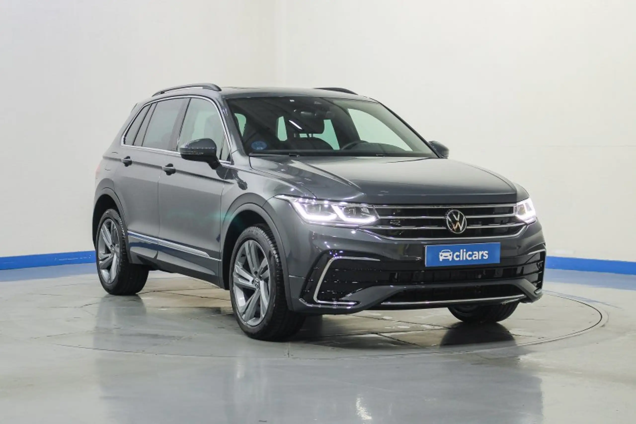 Volkswagen - Tiguan