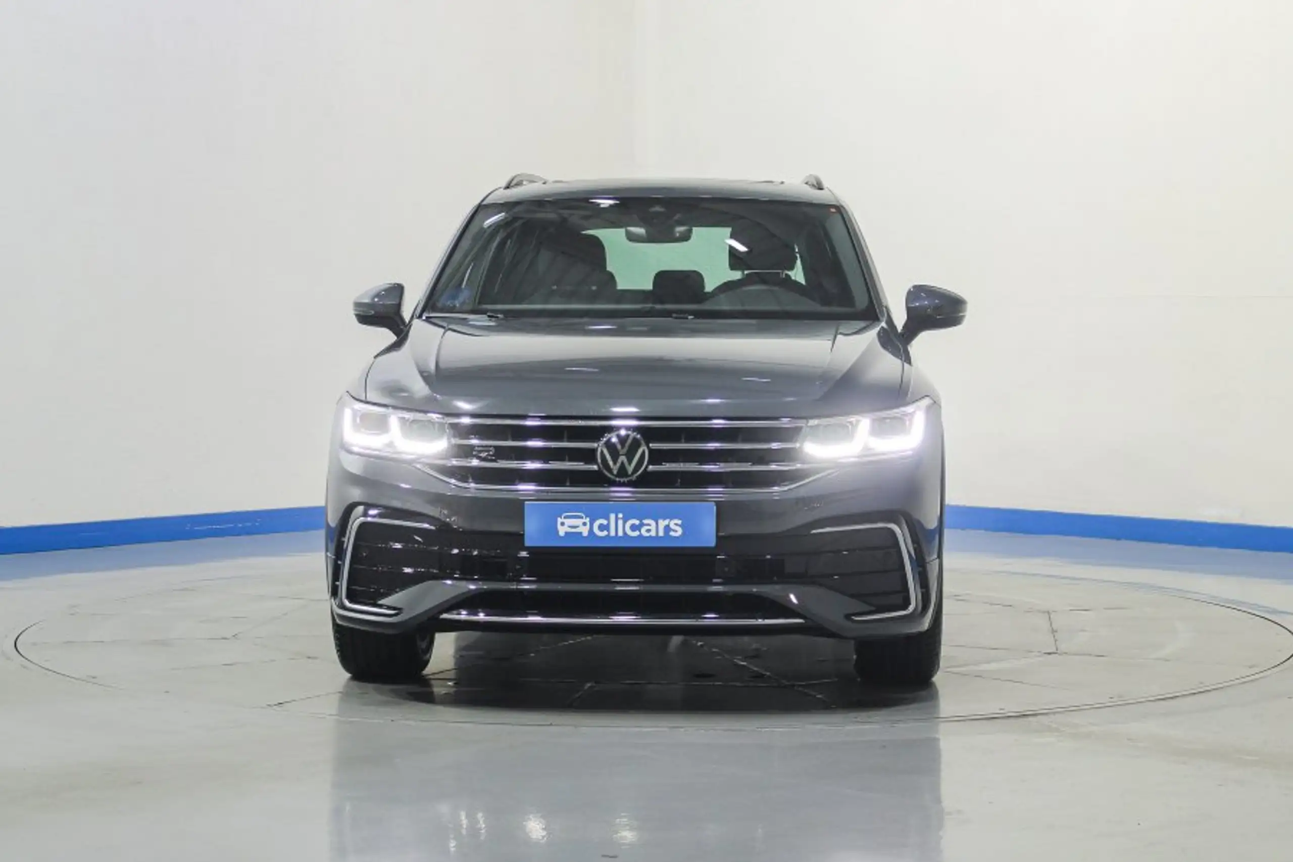 Volkswagen - Tiguan