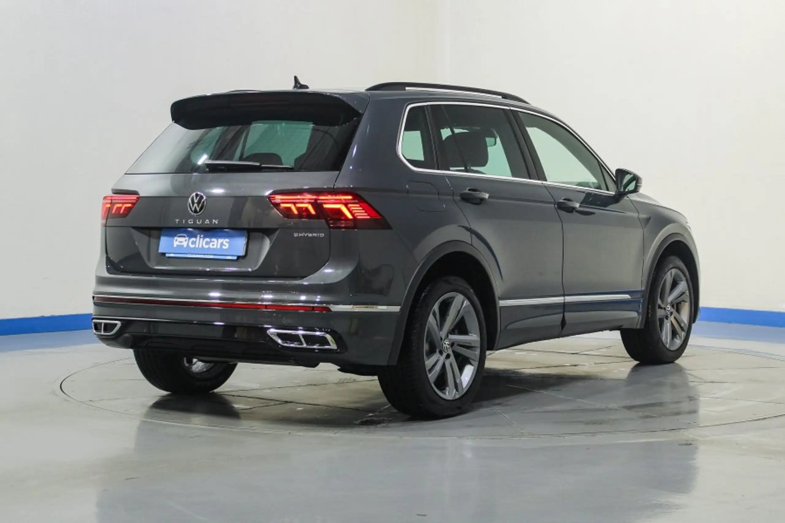 Volkswagen - Tiguan