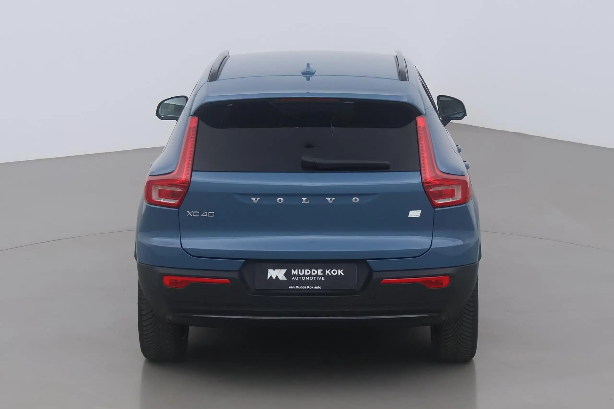 Volvo - XC40