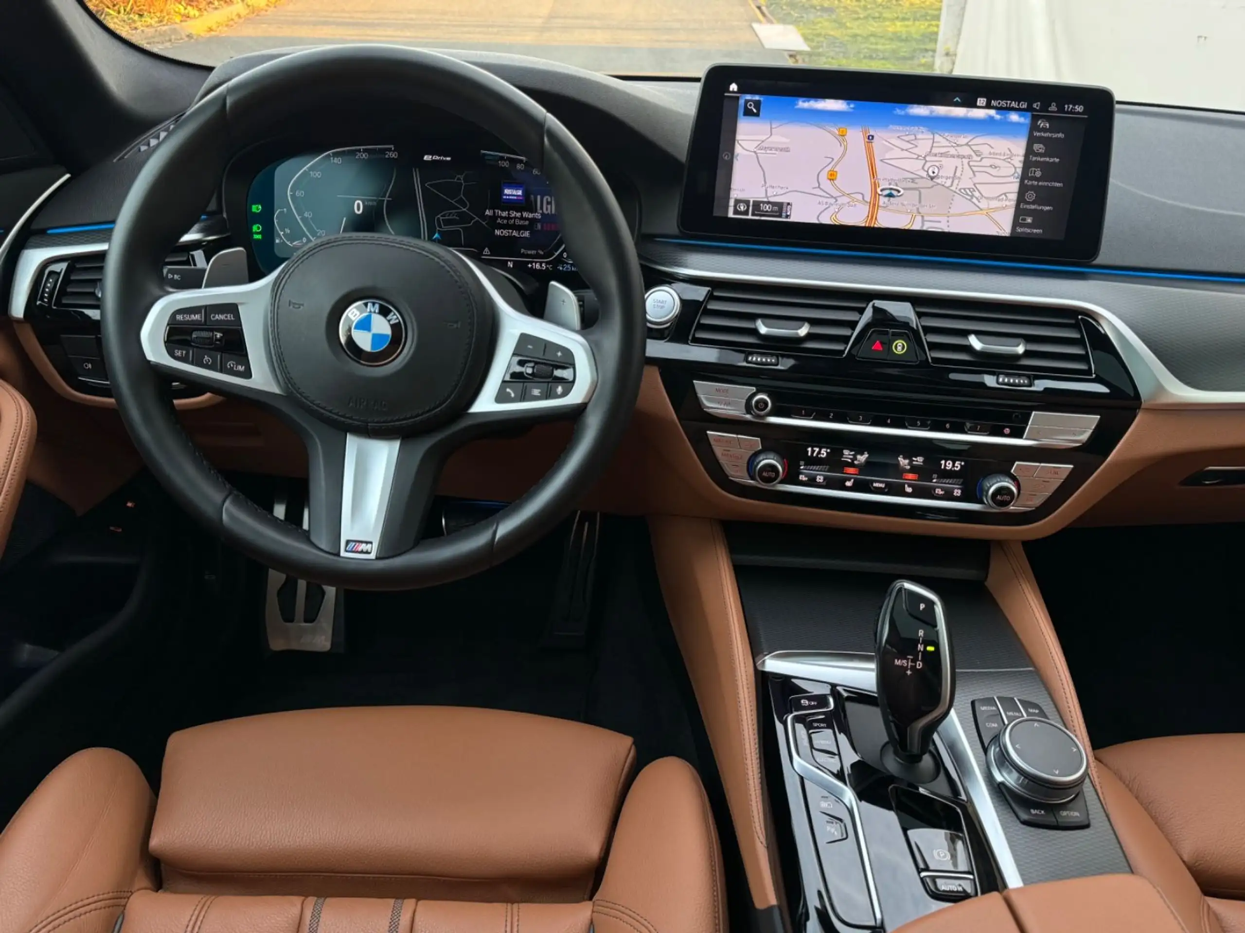 BMW - 545