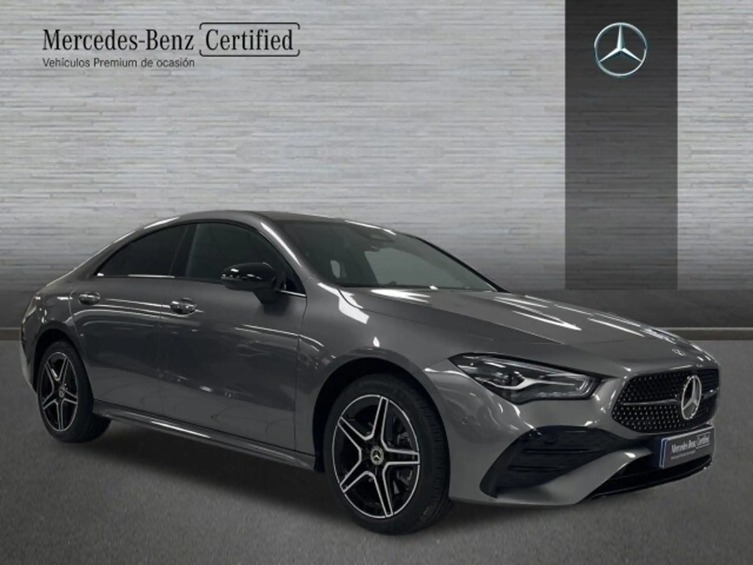 Mercedes-Benz - CLA 250