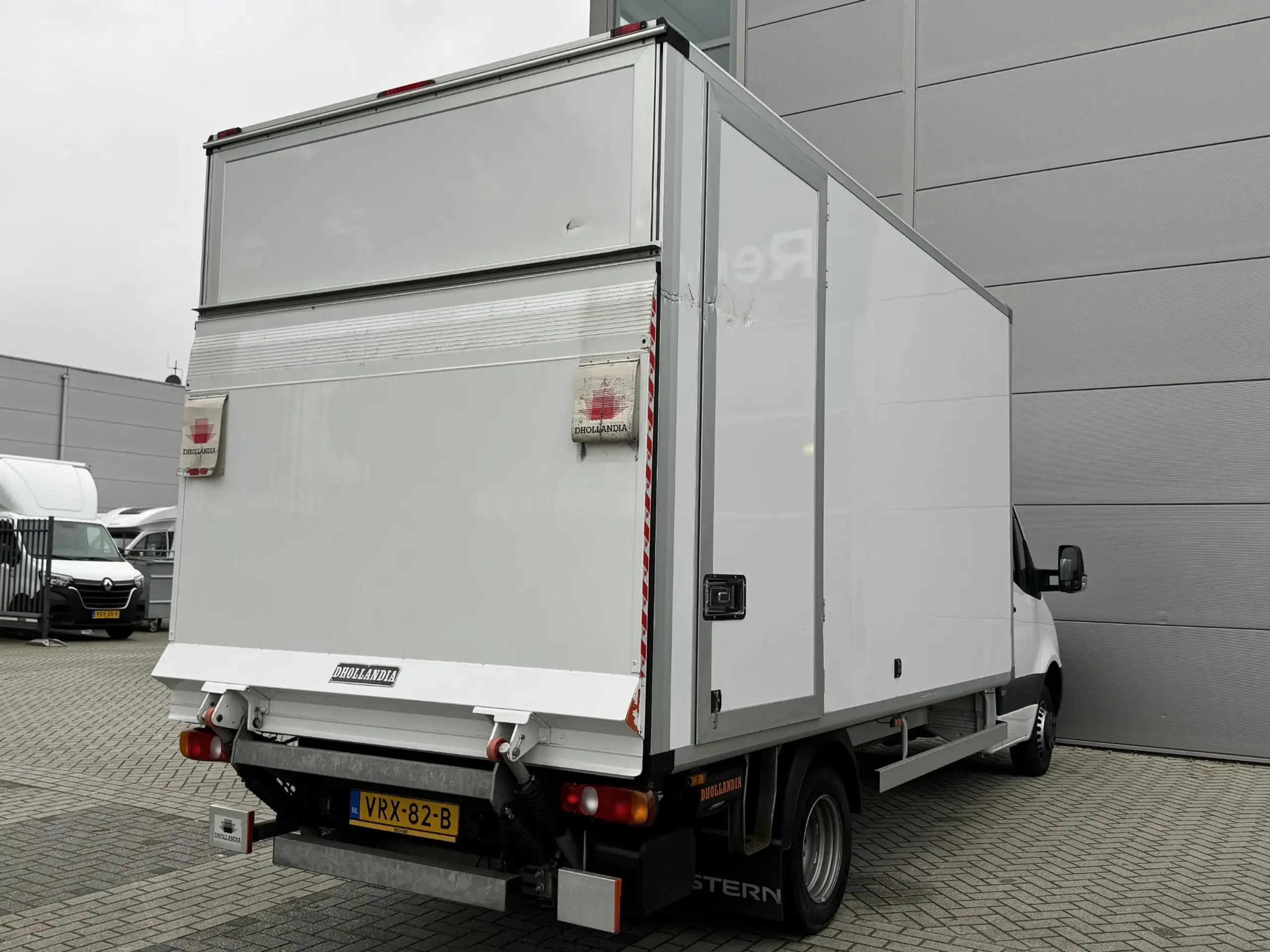 Mercedes-Benz - Sprinter