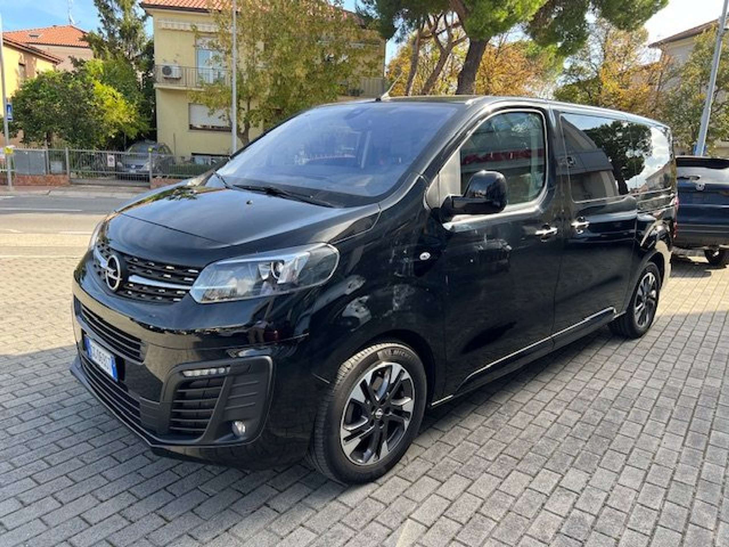 Opel - Zafira Life