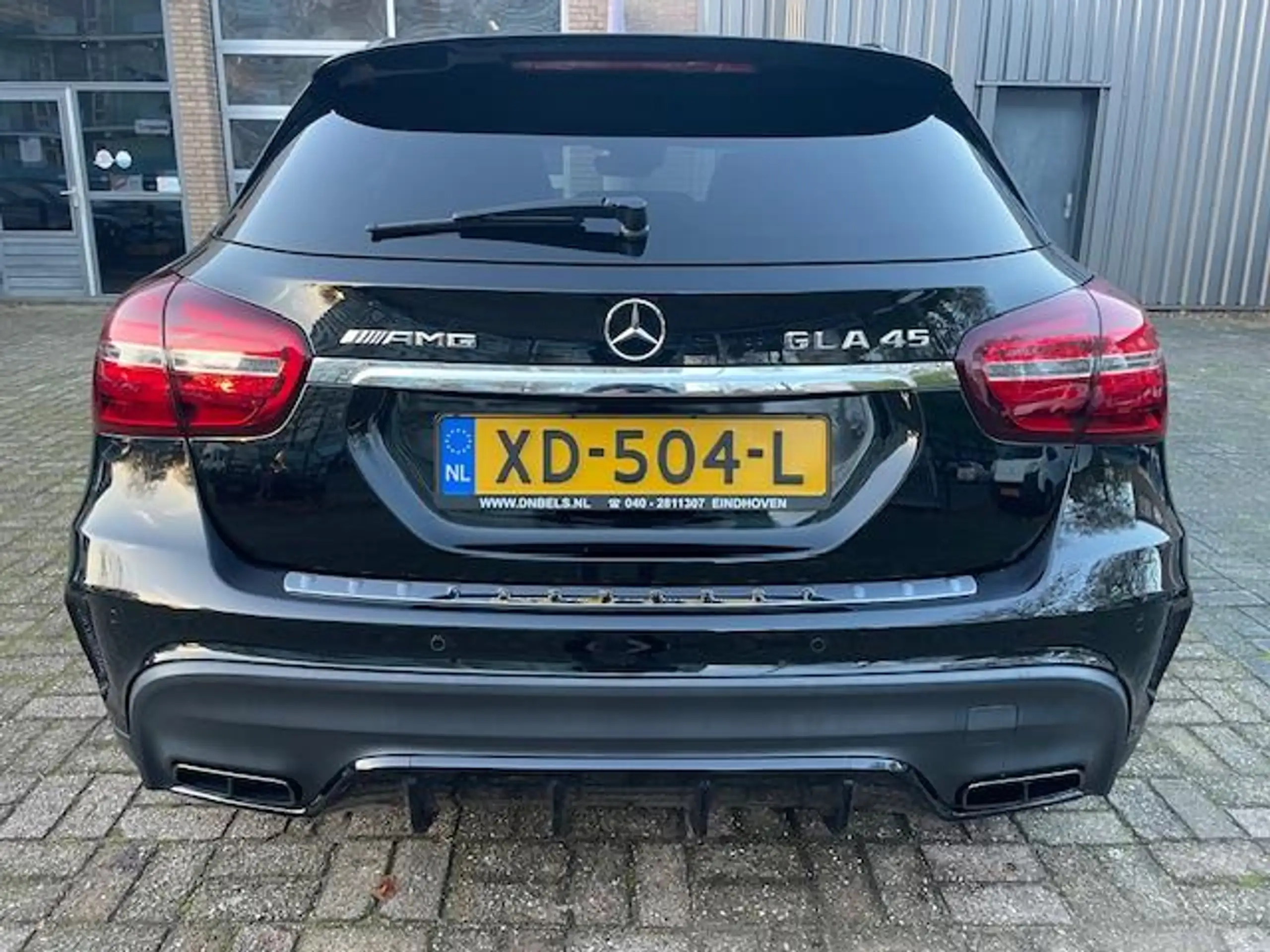 Mercedes-Benz - GLA 45 AMG