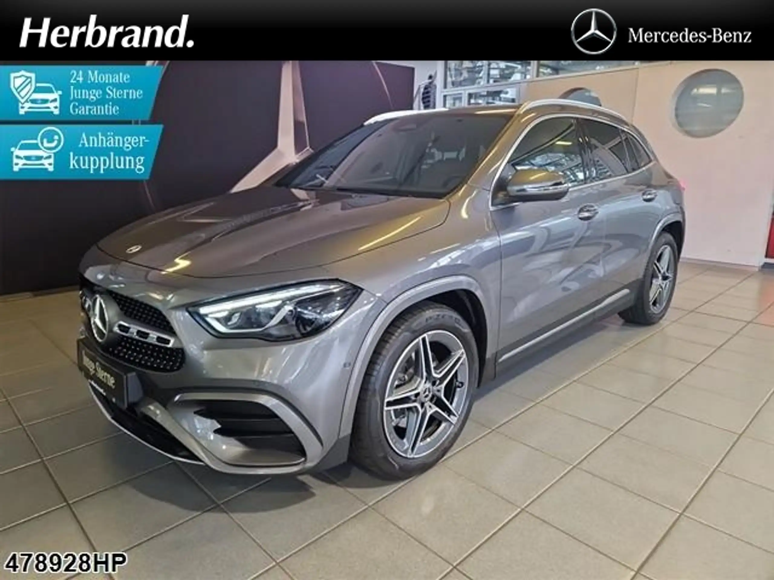 Mercedes-Benz - GLA 200