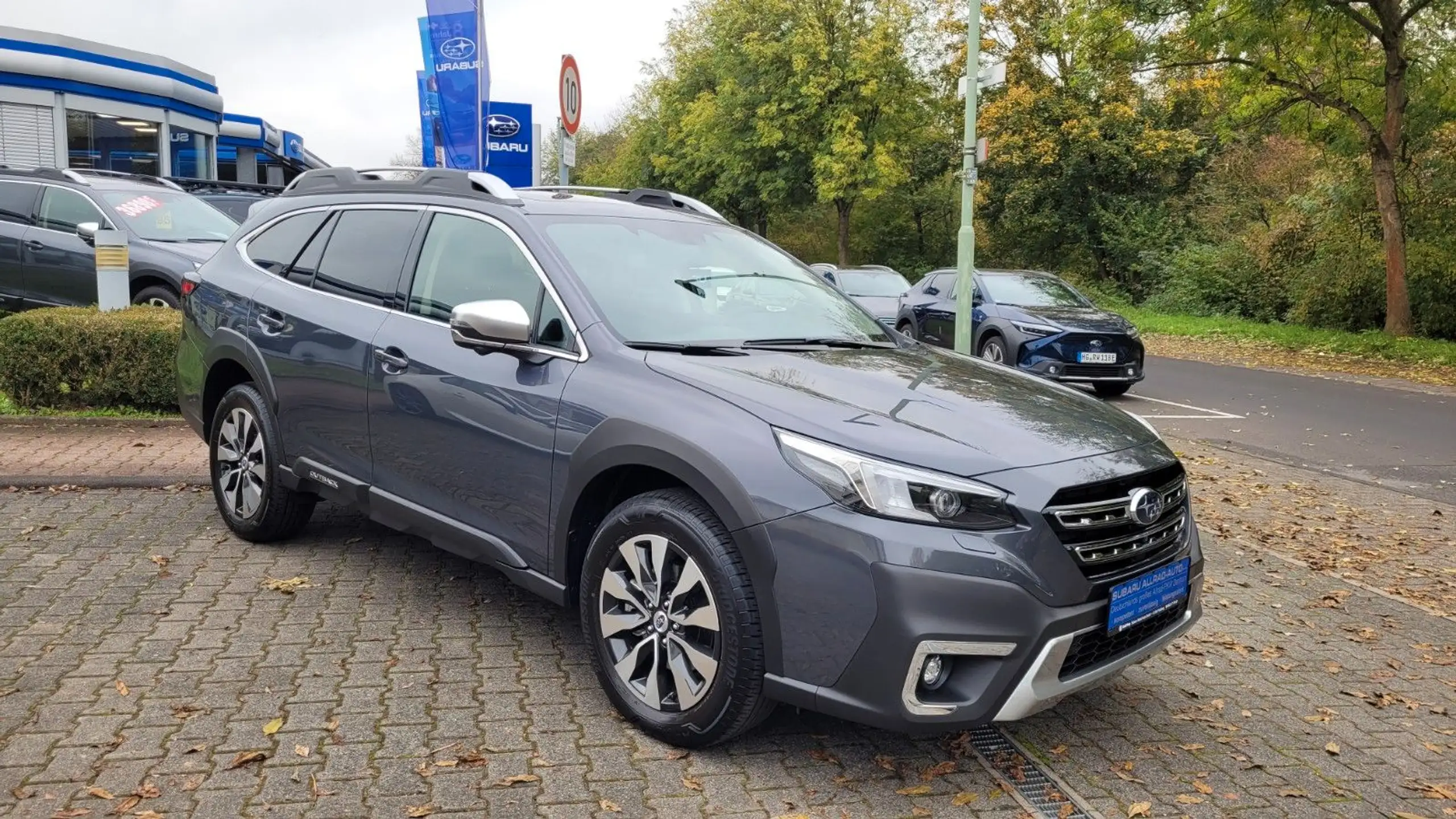 Subaru - OUTBACK