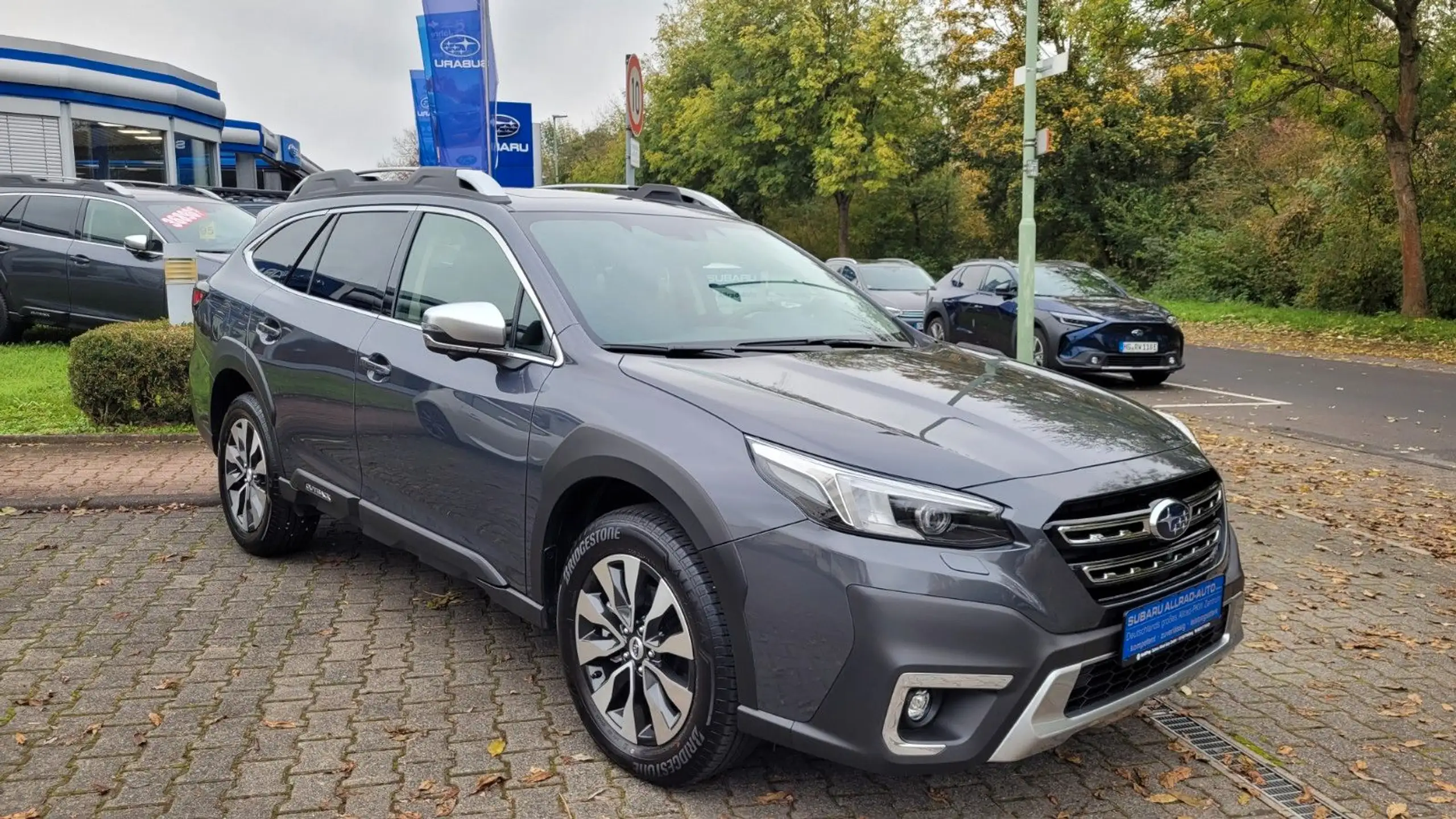 Subaru - OUTBACK