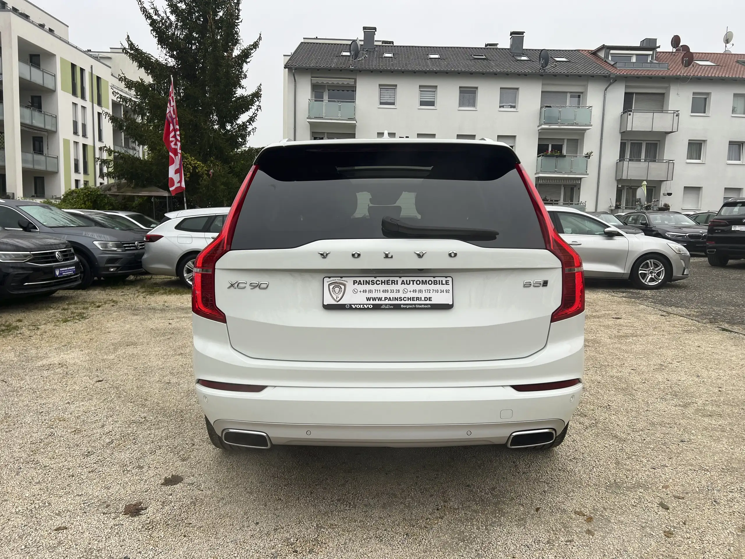 Volvo - XC90