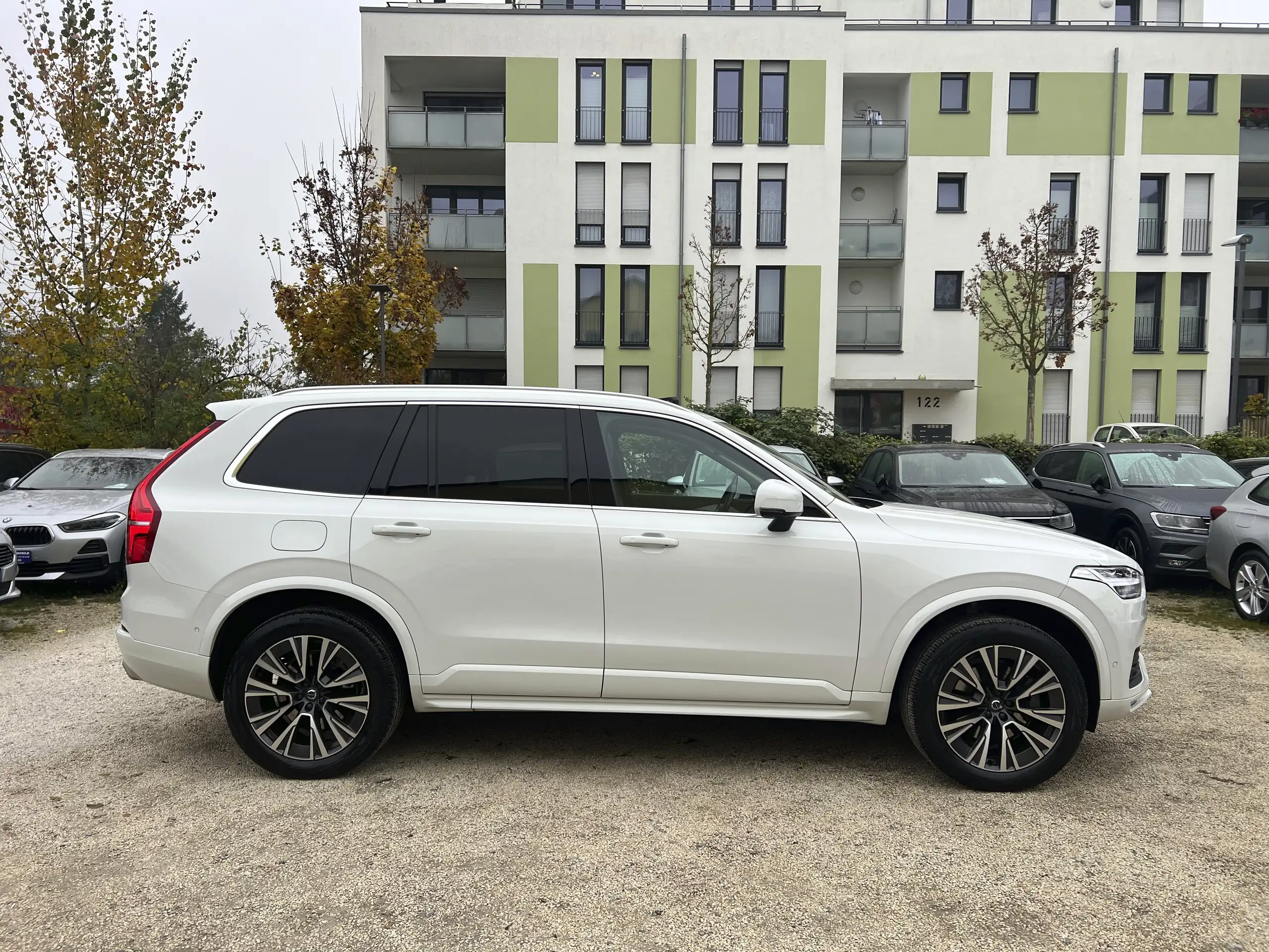 Volvo - XC90