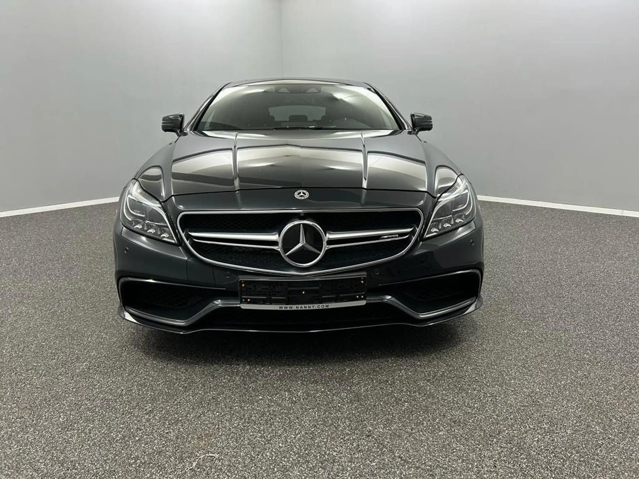 Mercedes-Benz - CLS 63 AMG