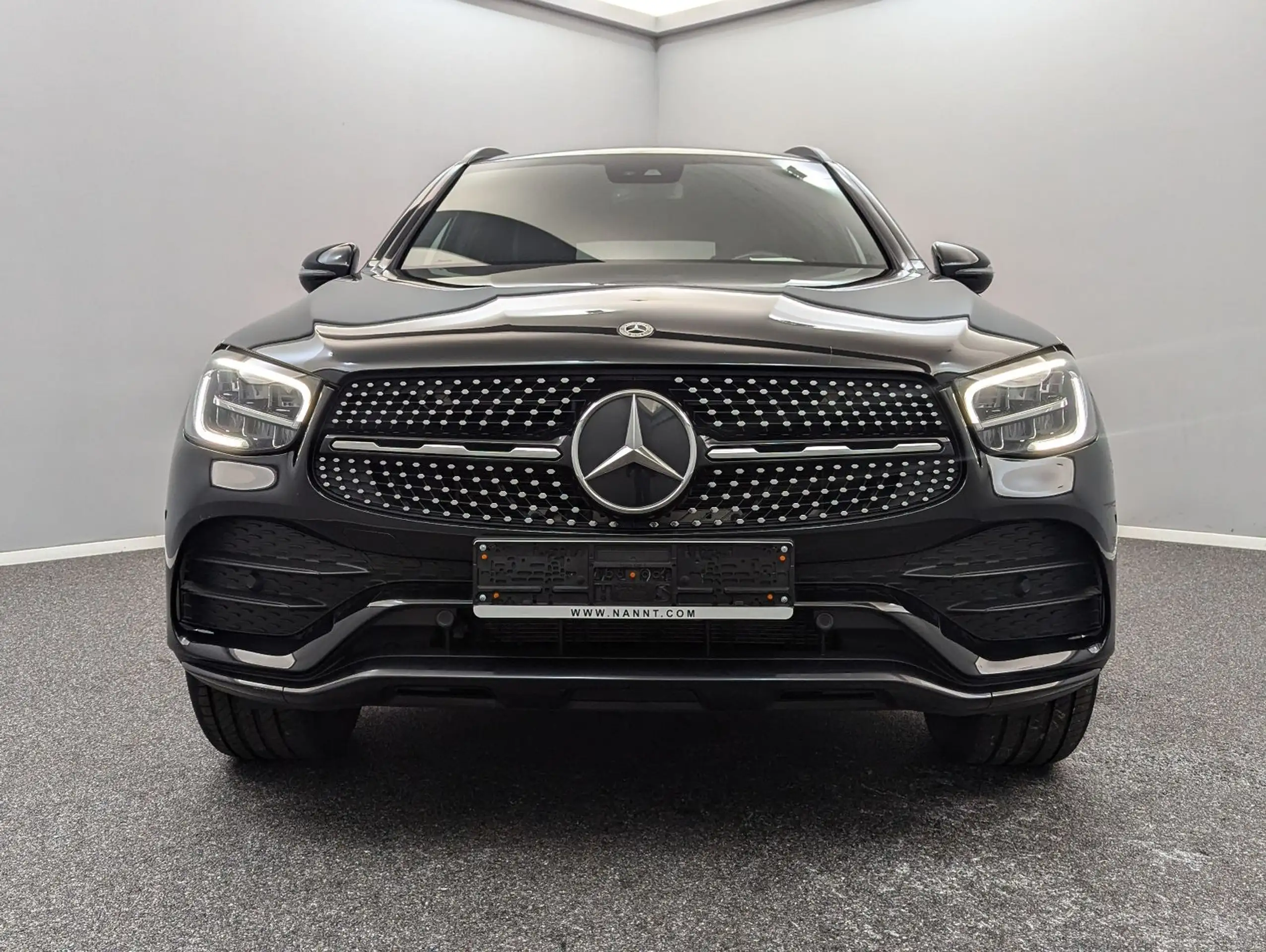 Mercedes-Benz - GLC 300