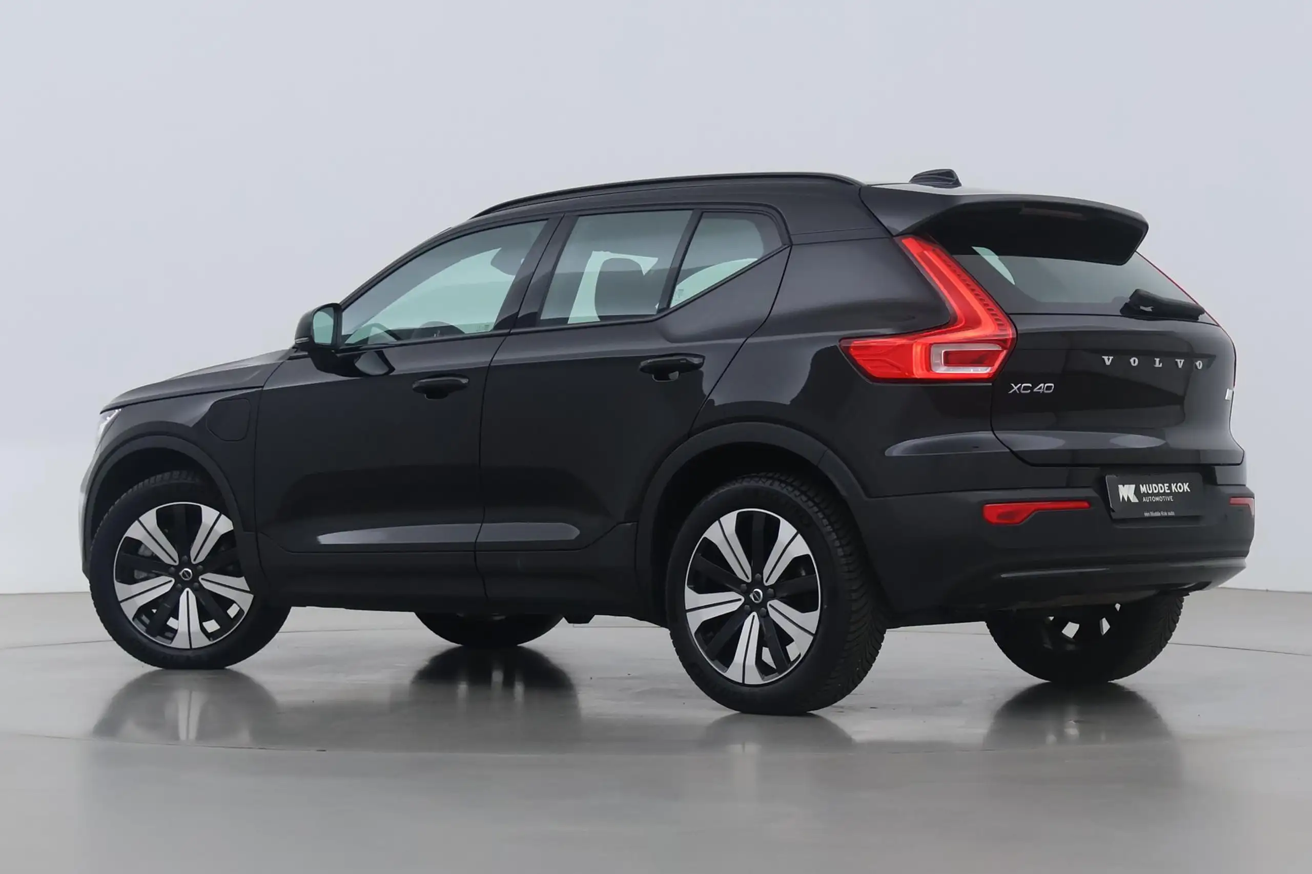 Volvo - XC40