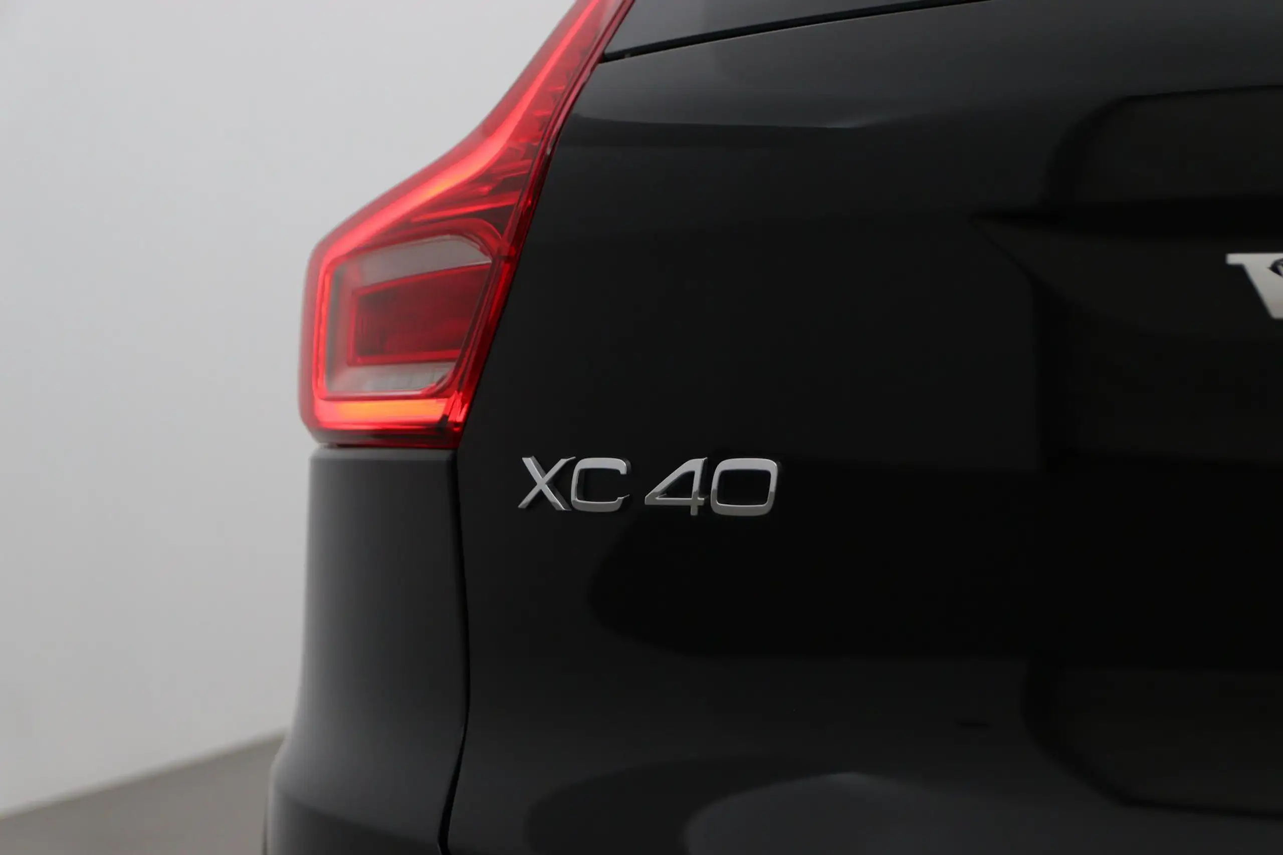 Volvo - XC40