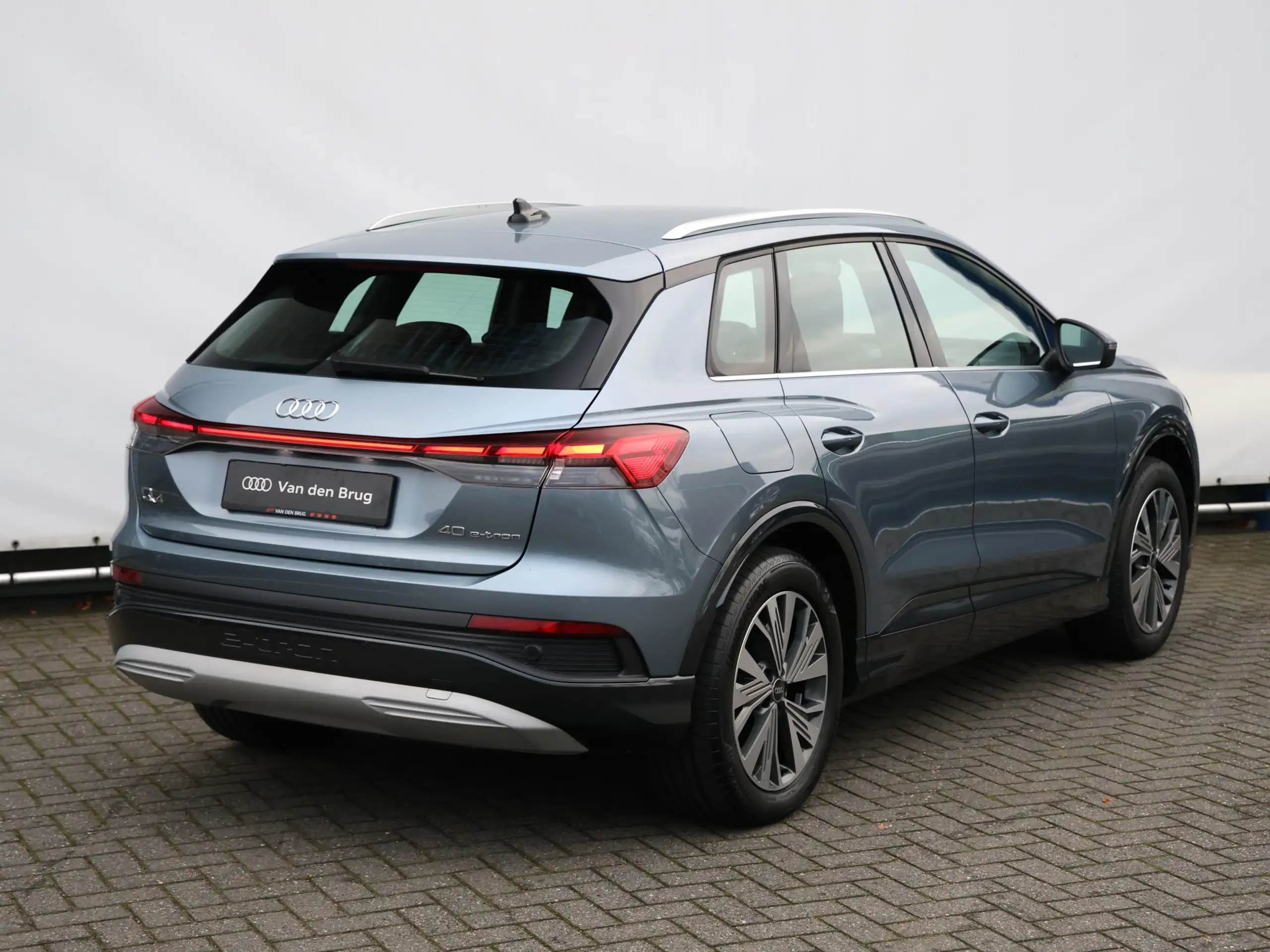 Audi - Q4 e-tron