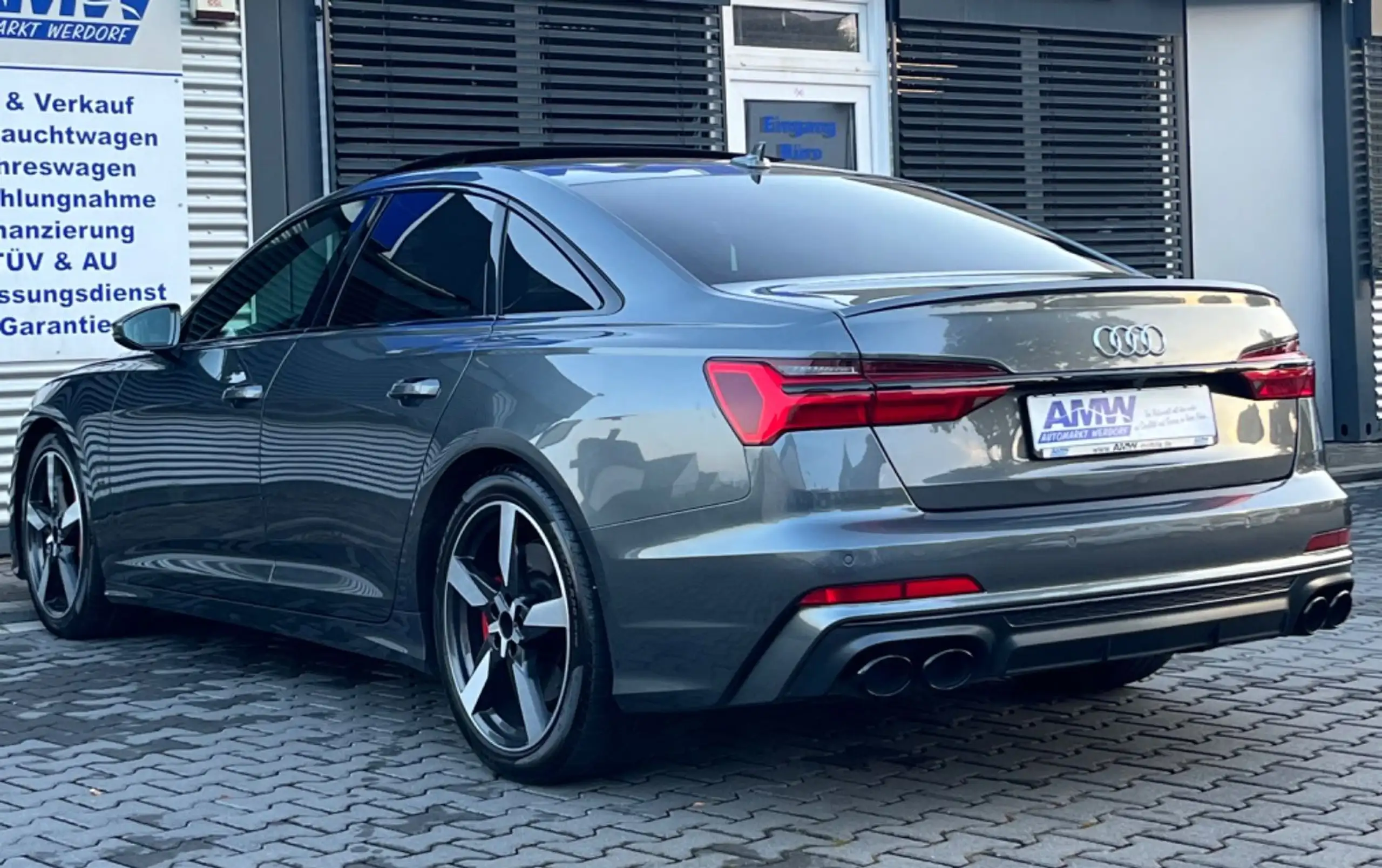 Audi - S6