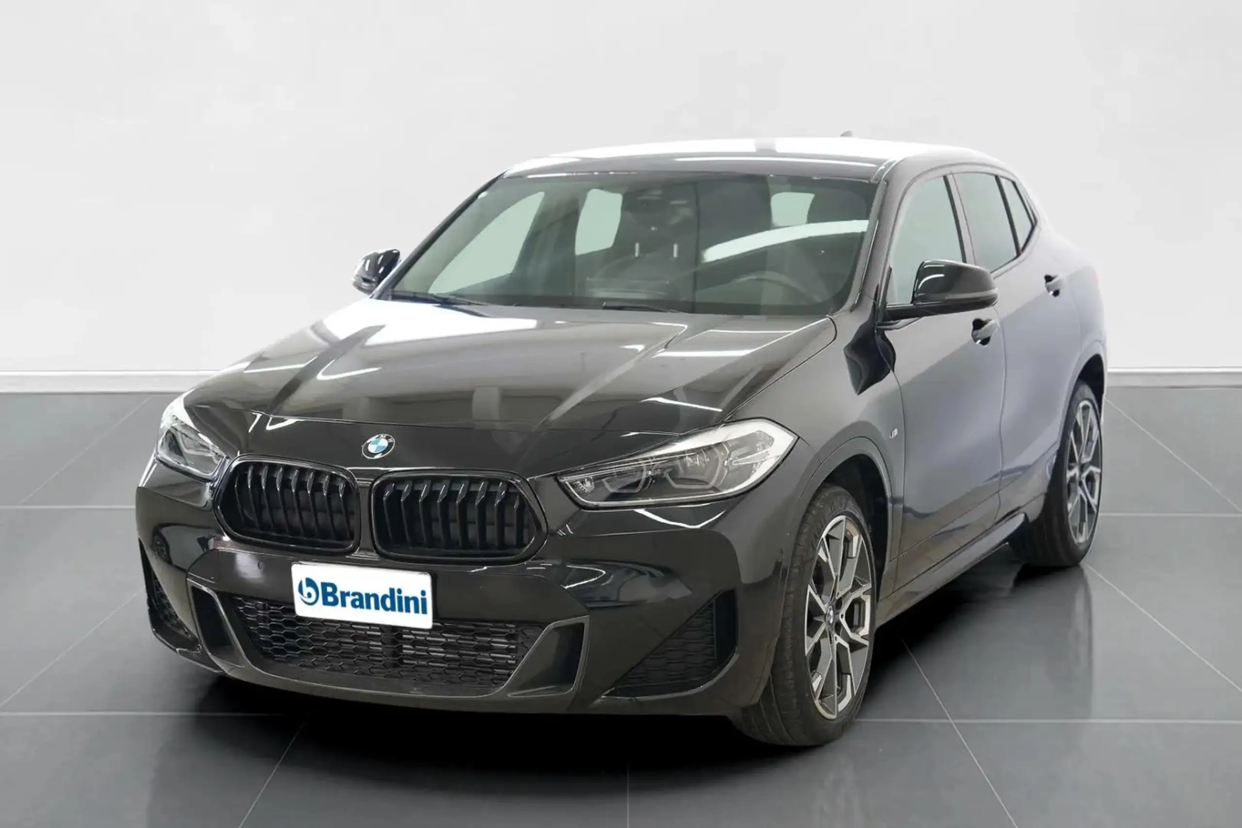 BMW - X2