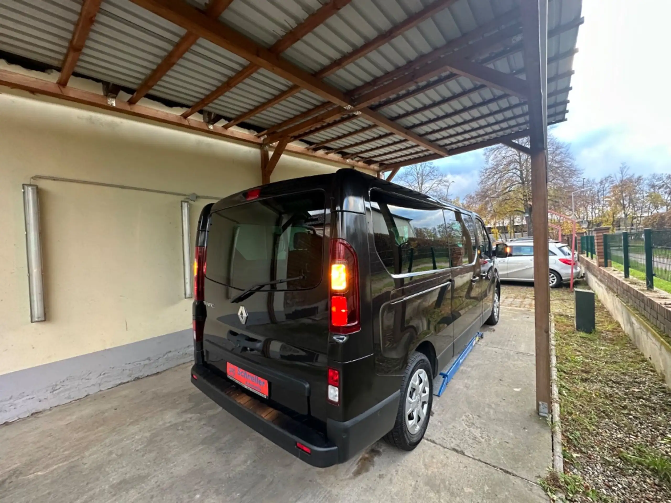 Renault - Trafic