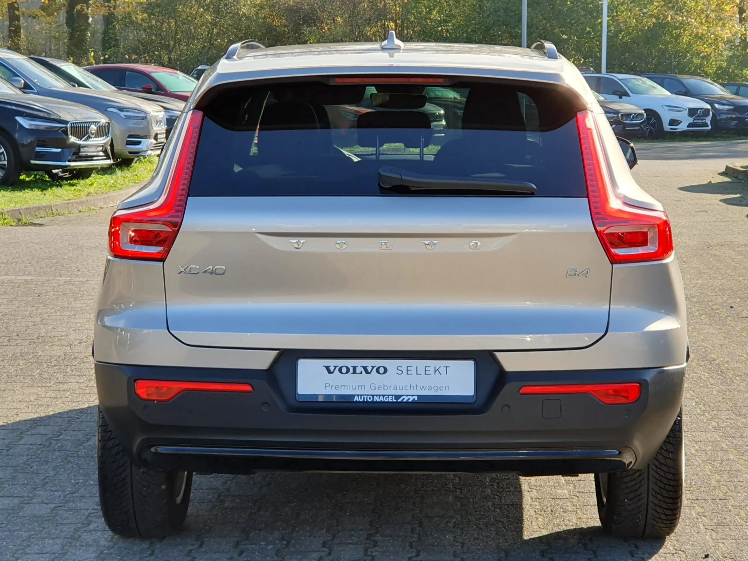 Volvo - XC40