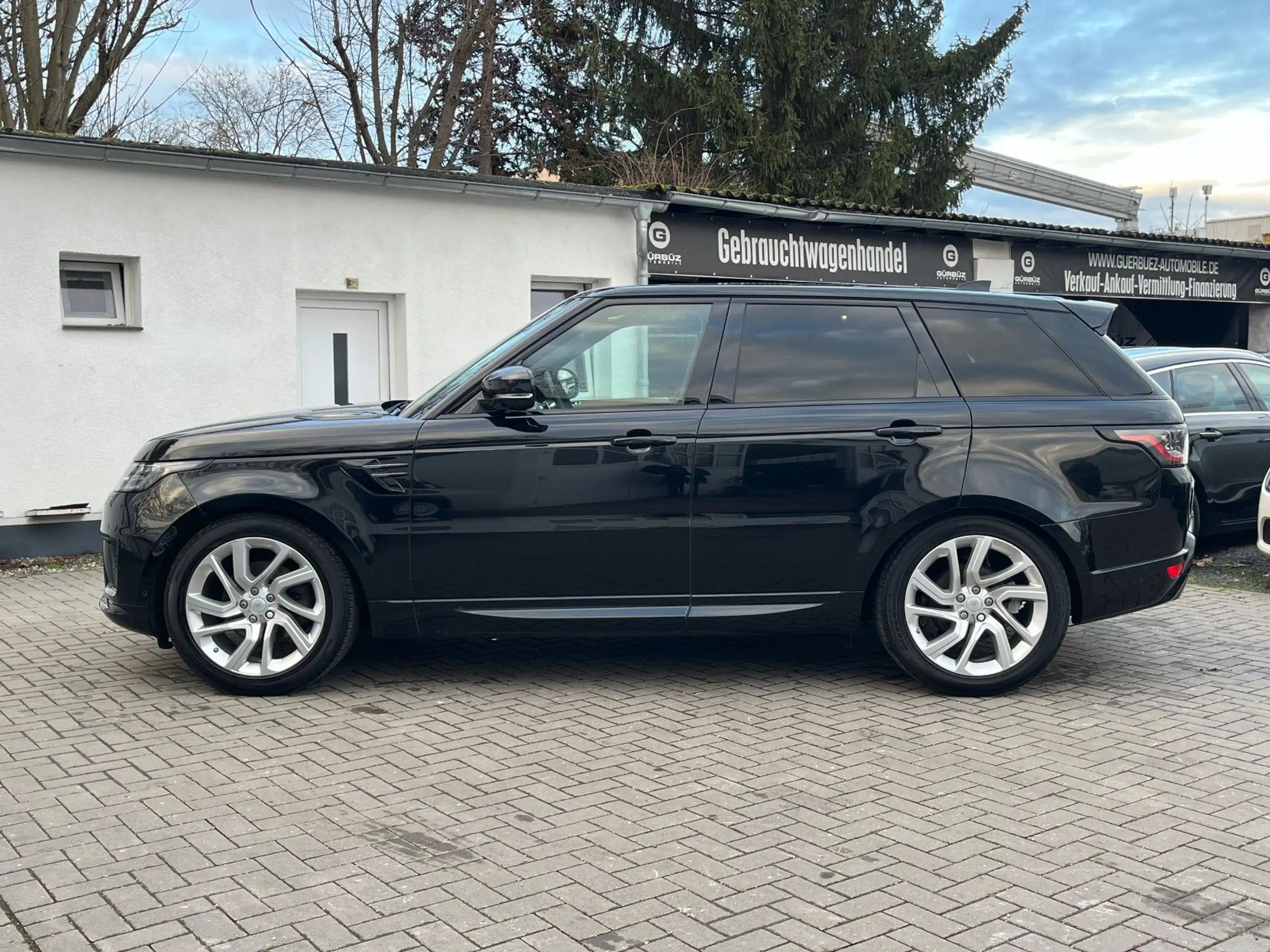 Land Rover - Range Rover Sport