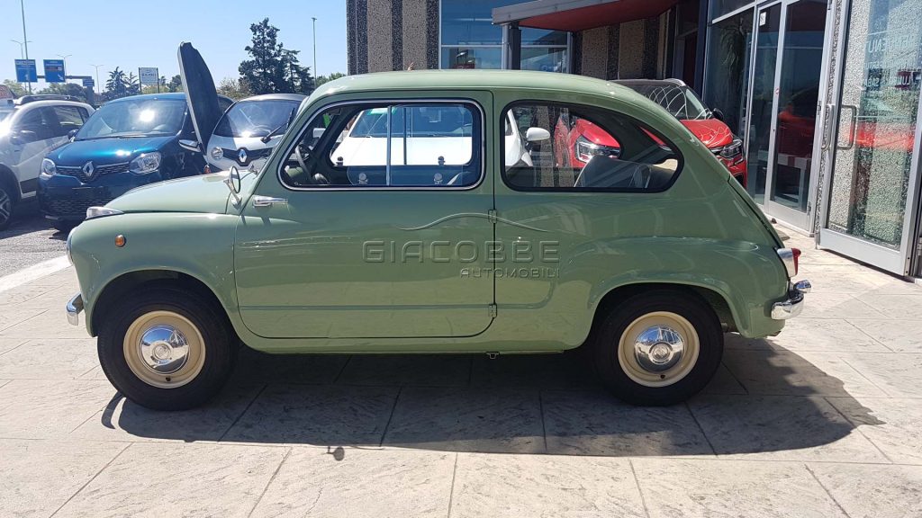 Fiat - 600