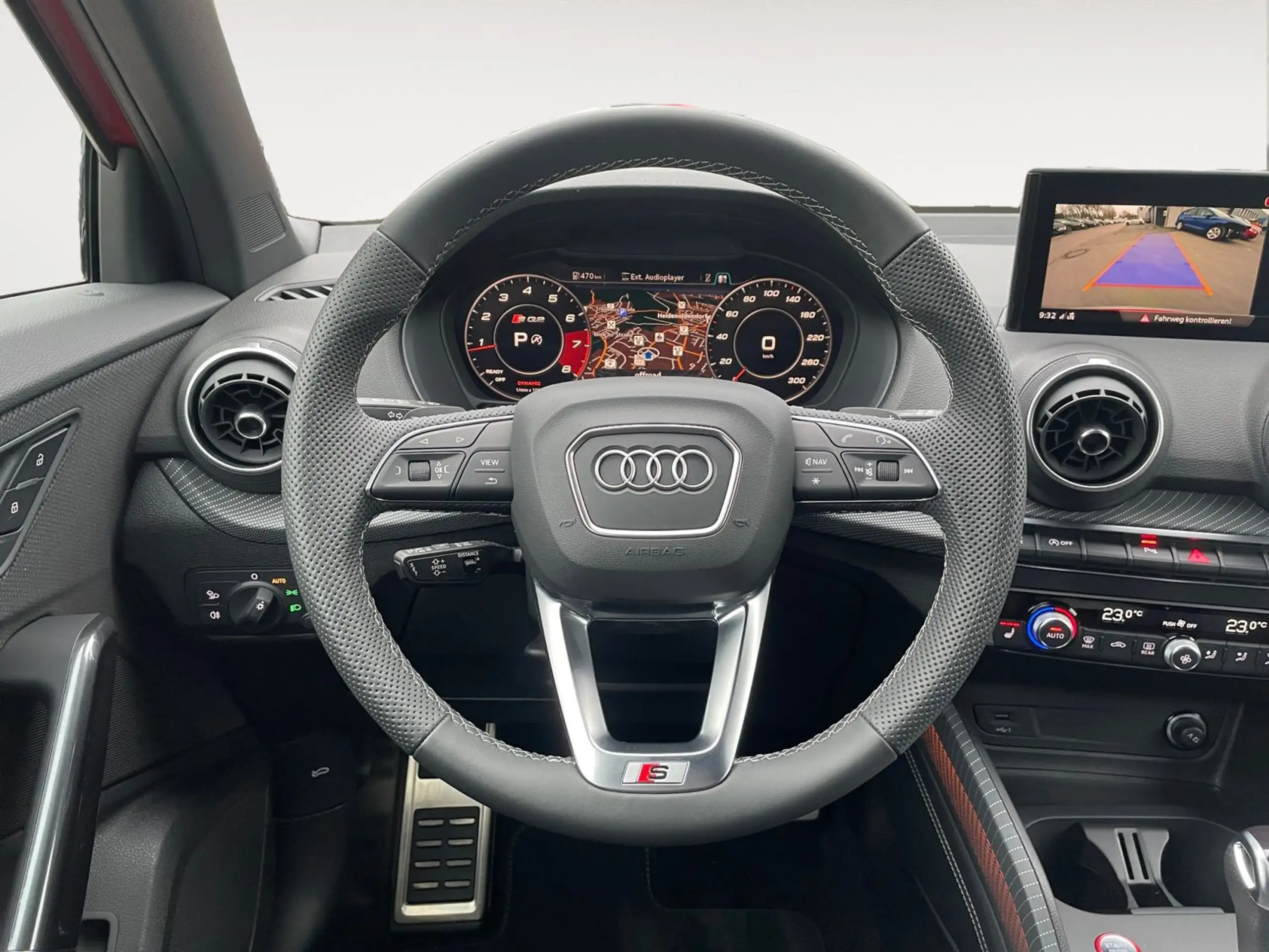 Audi - SQ2