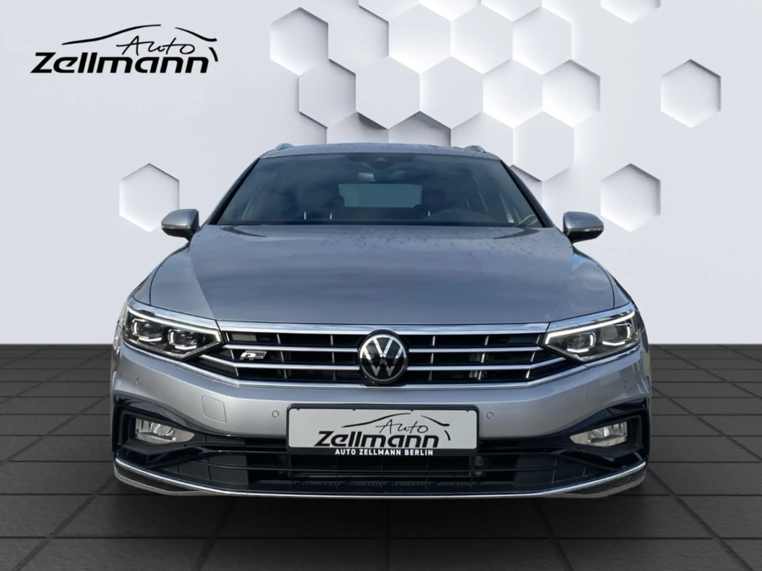 Volkswagen - Passat