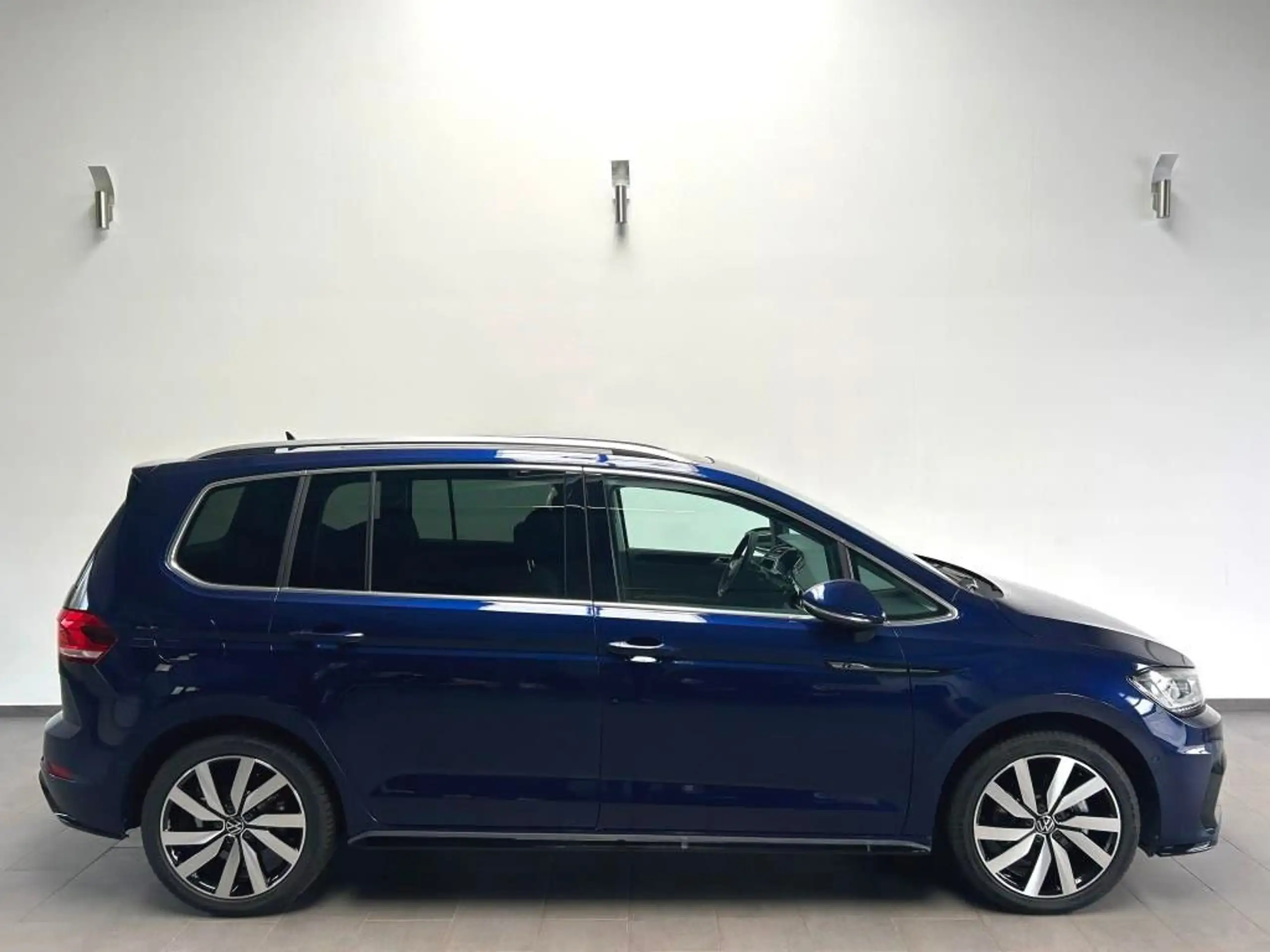 Volkswagen - Touran