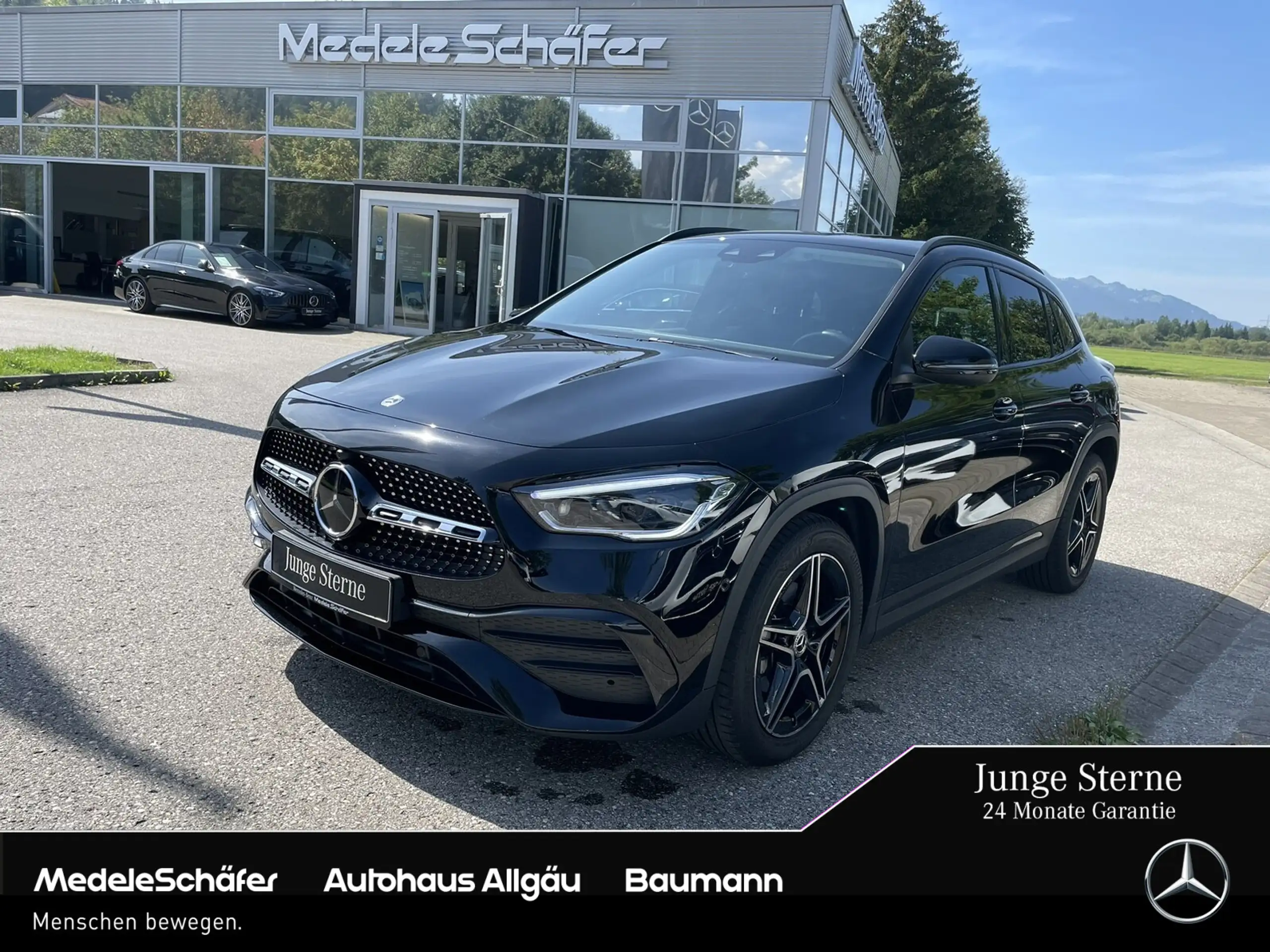 Mercedes-Benz - GLA 200