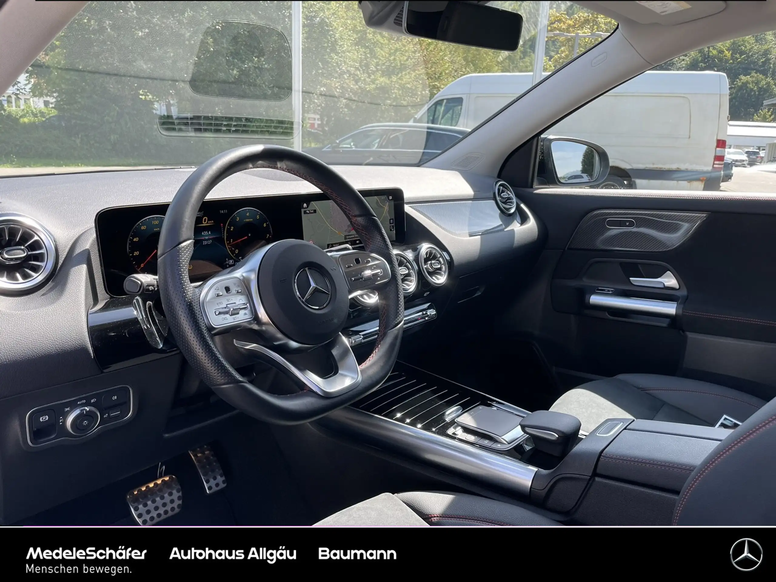 Mercedes-Benz - GLA 200