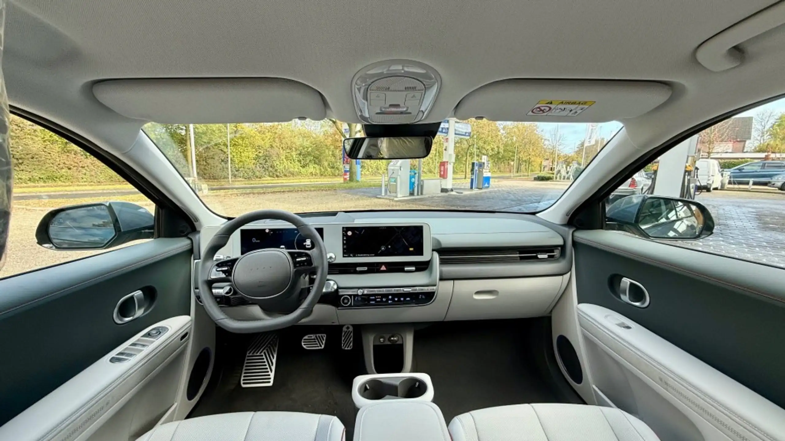 Hyundai - IONIQ 5