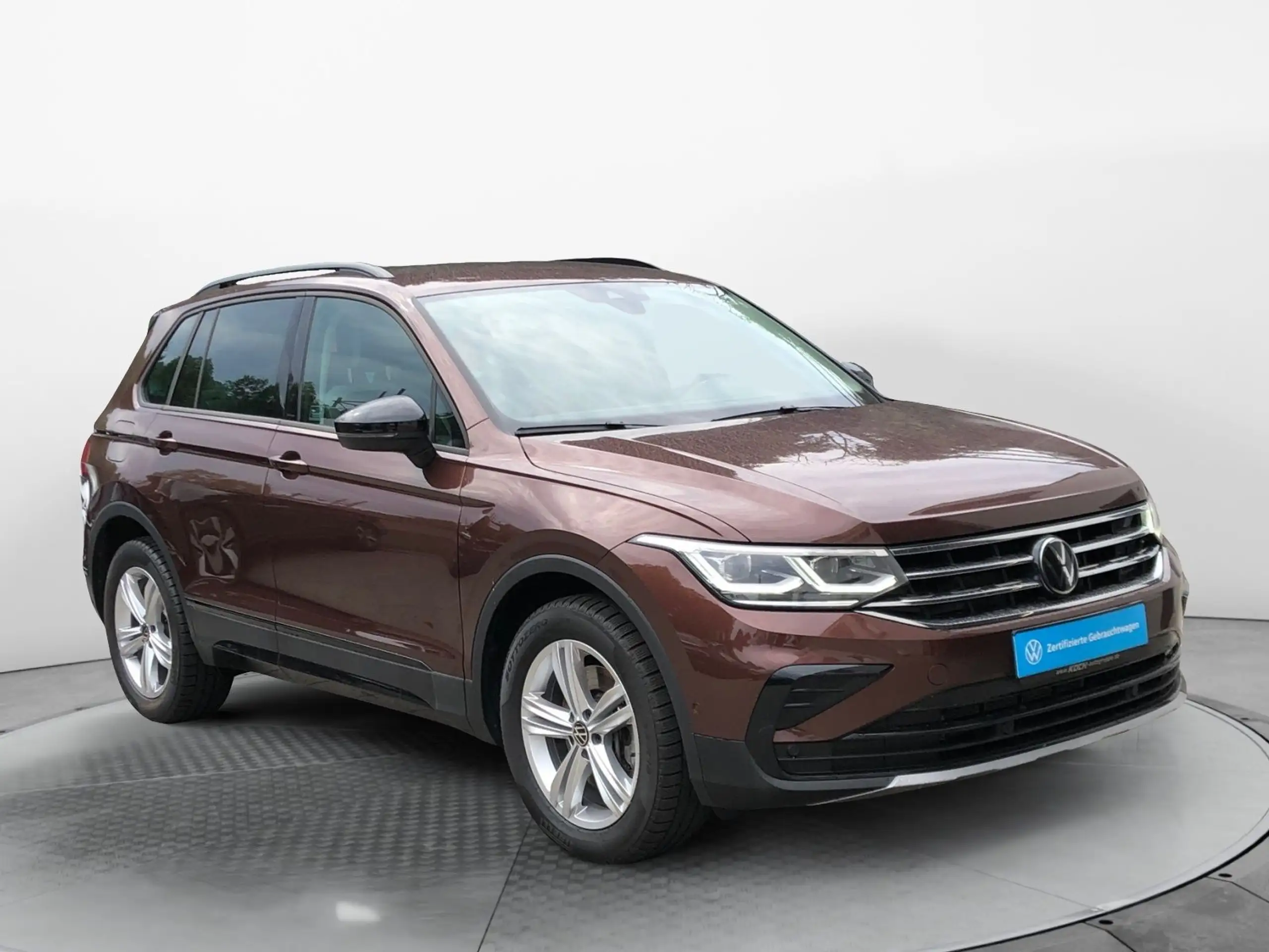 Volkswagen - Tiguan