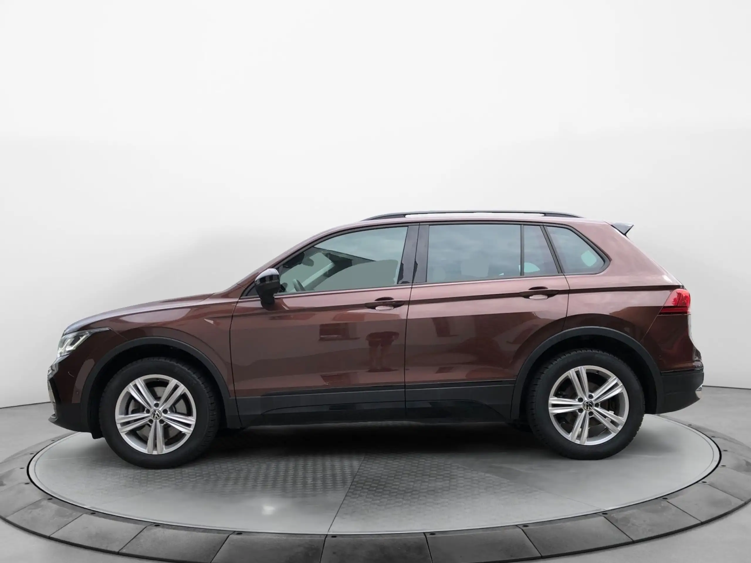 Volkswagen - Tiguan