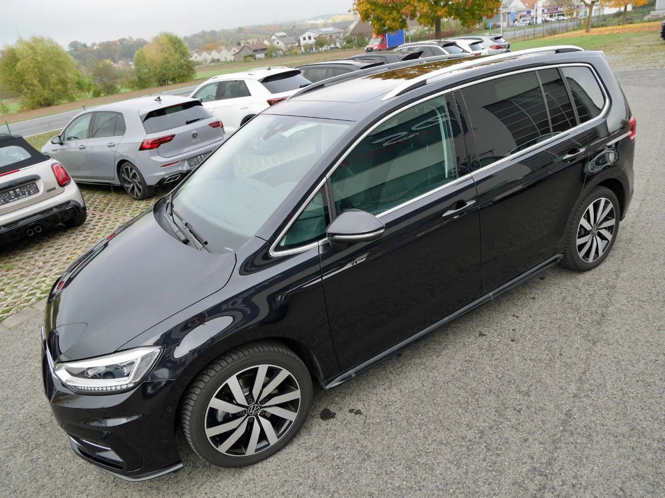 Volkswagen - Touran